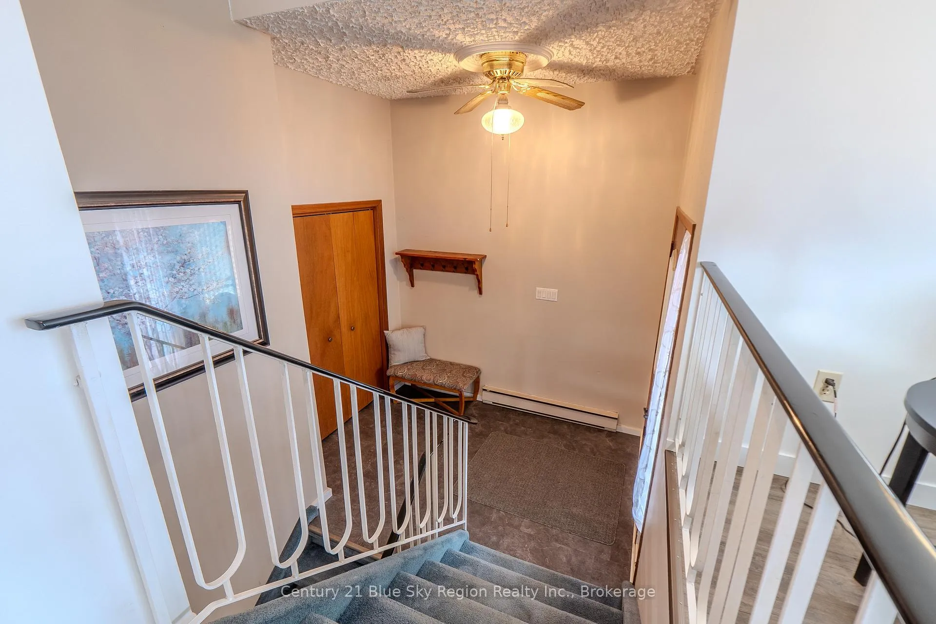 Photo 24 of 1064 Premier Road, North Bay, Ferris — HOMEH