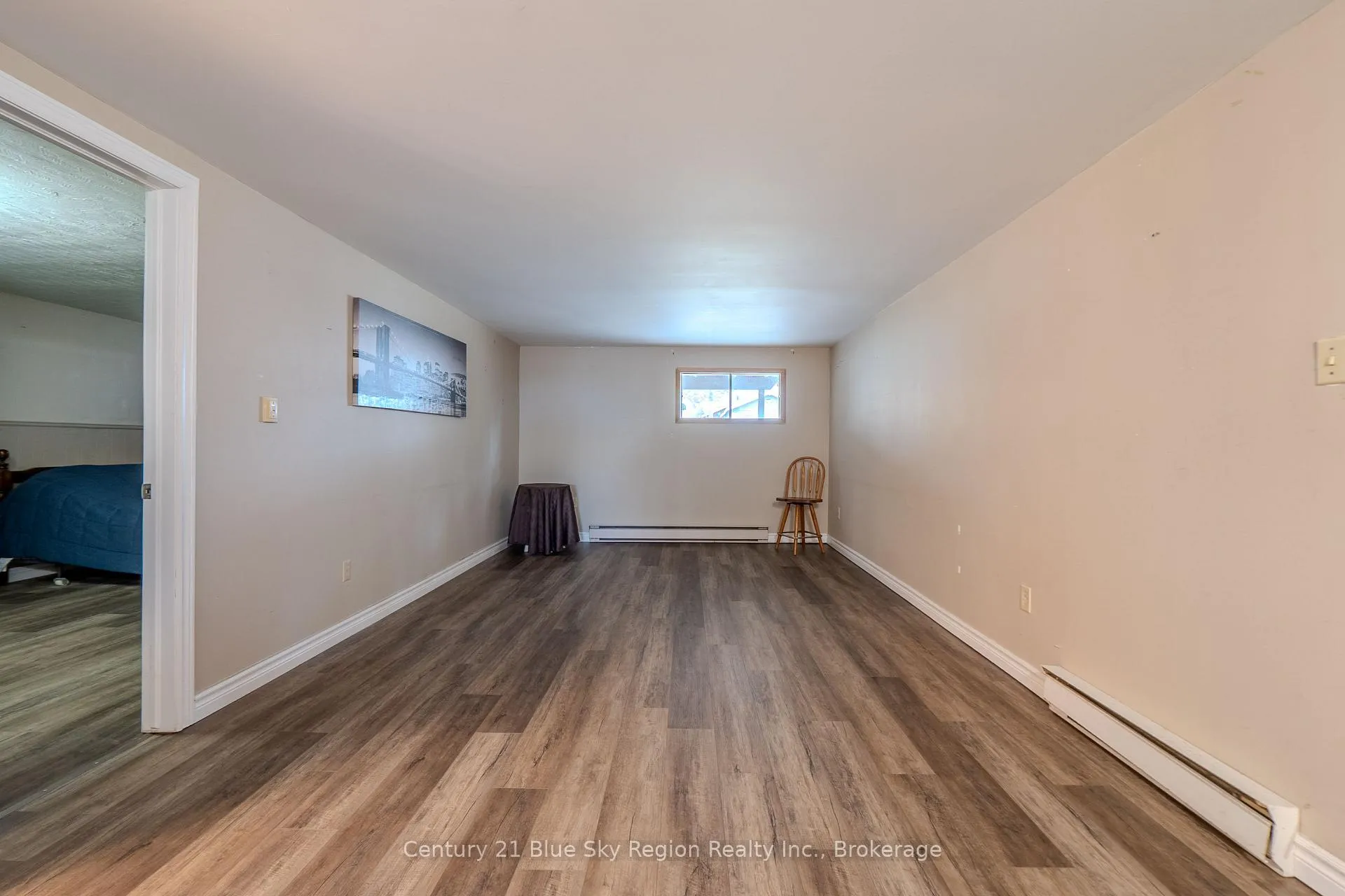 Photo 33 of 1064 Premier Road, North Bay, Ferris — HOMEH