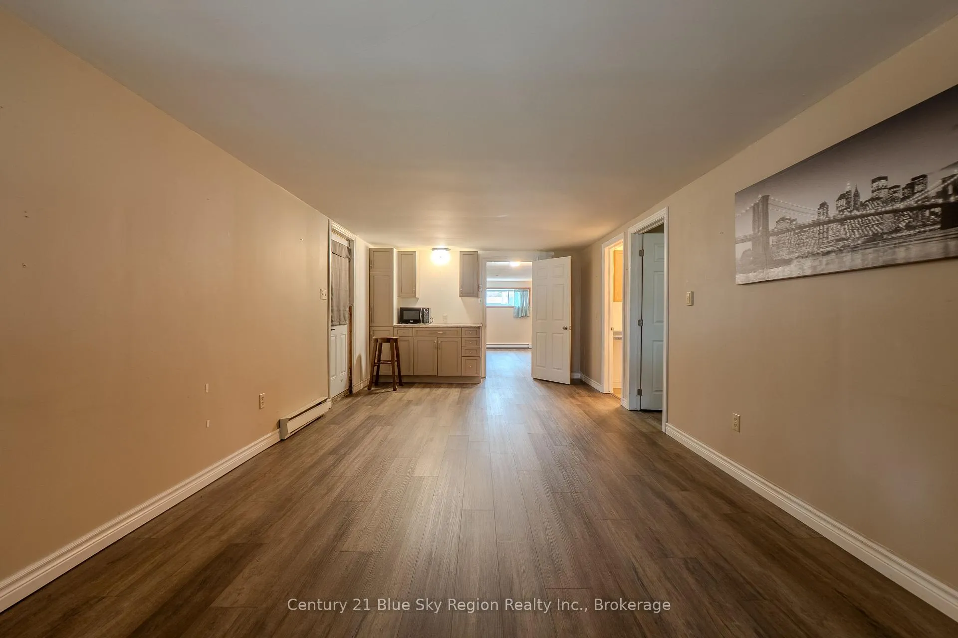 Photo 34 of 1064 Premier Road, North Bay, Ferris — HOMEH