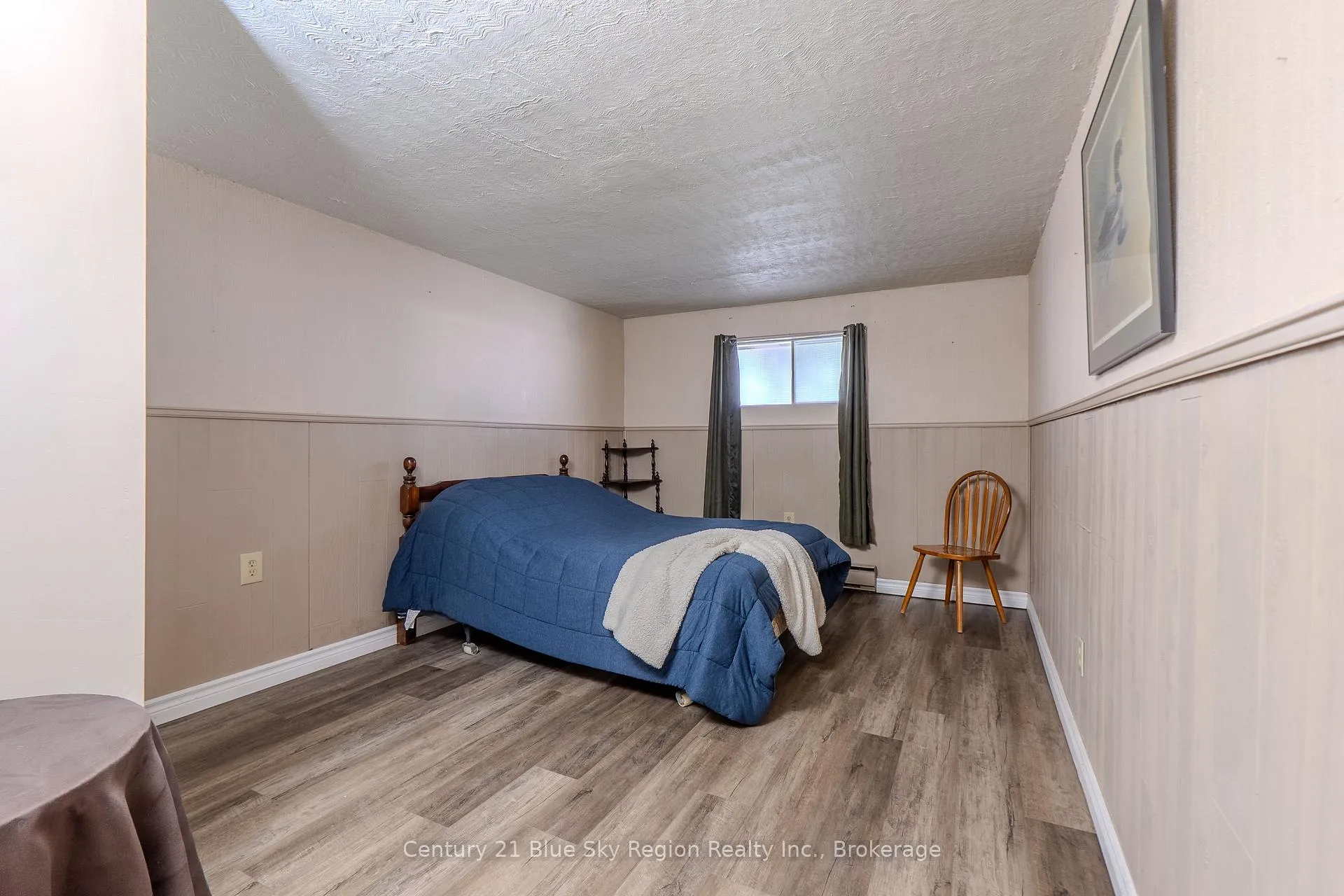 Photo 38 of 1064 Premier Road, North Bay, Ferris — HOMEH