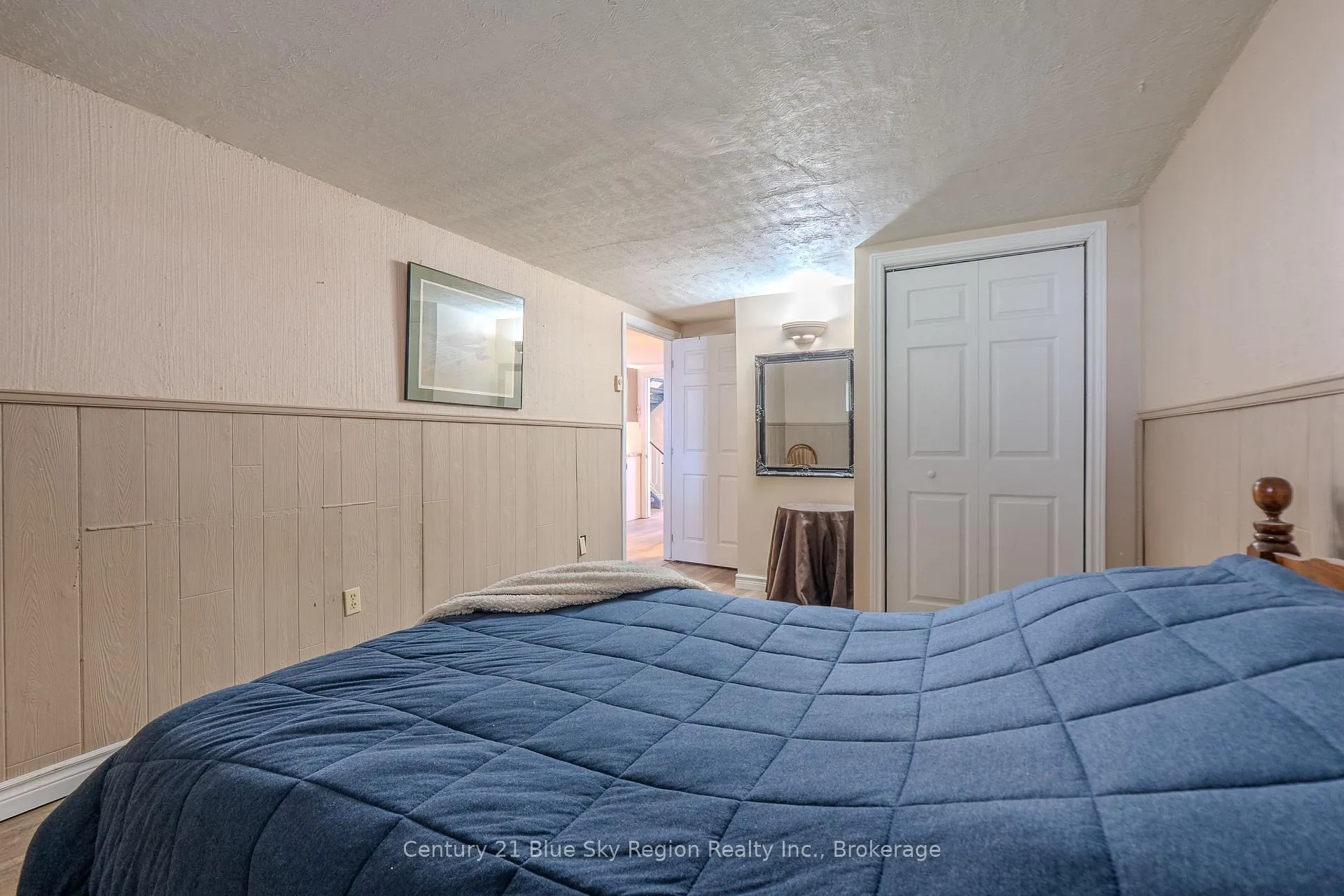 Photo 39 of 1064 Premier Road, North Bay, Ferris — HOMEH