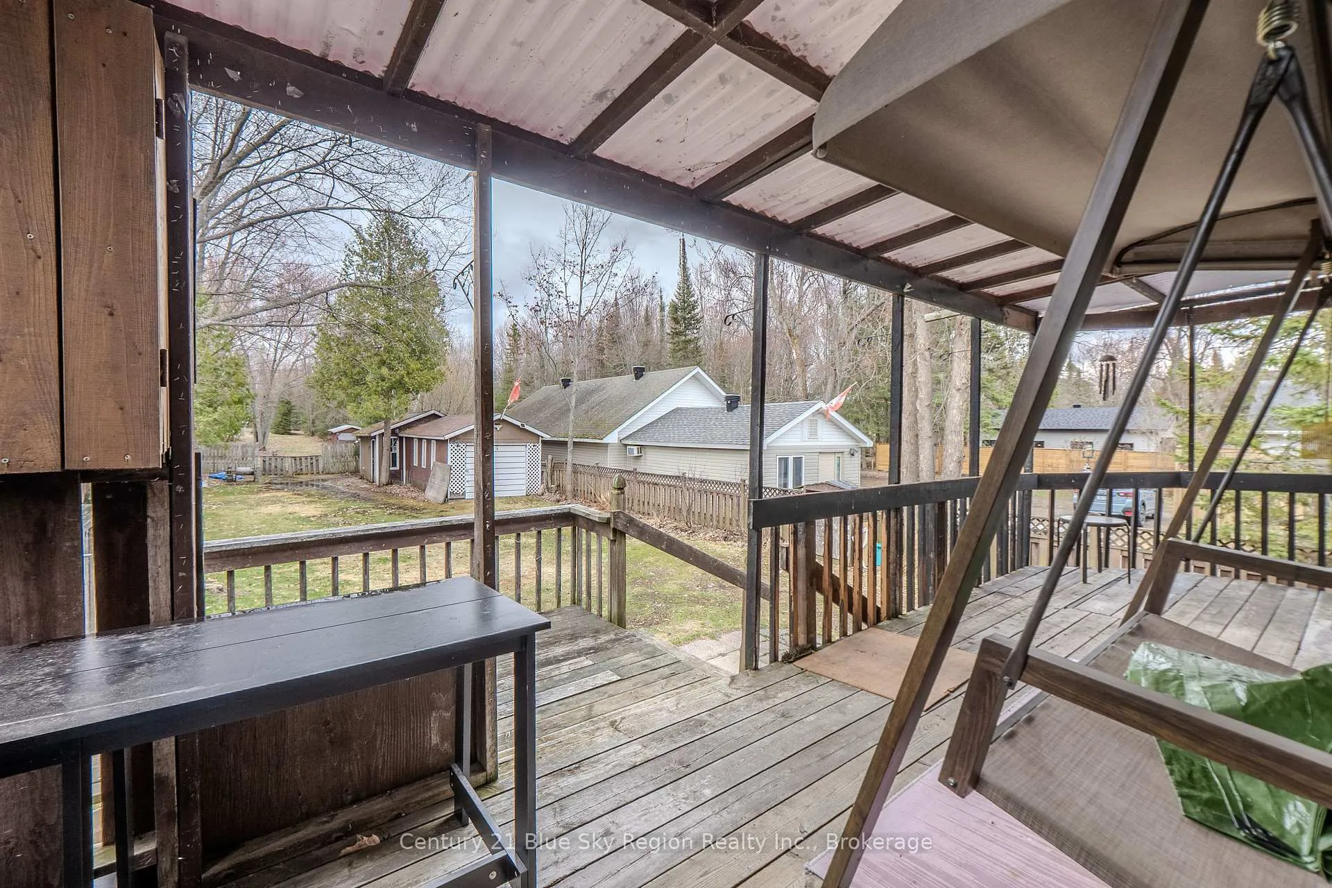 Photo 40 of 1064 Premier Road, North Bay, Ferris — HOMEH