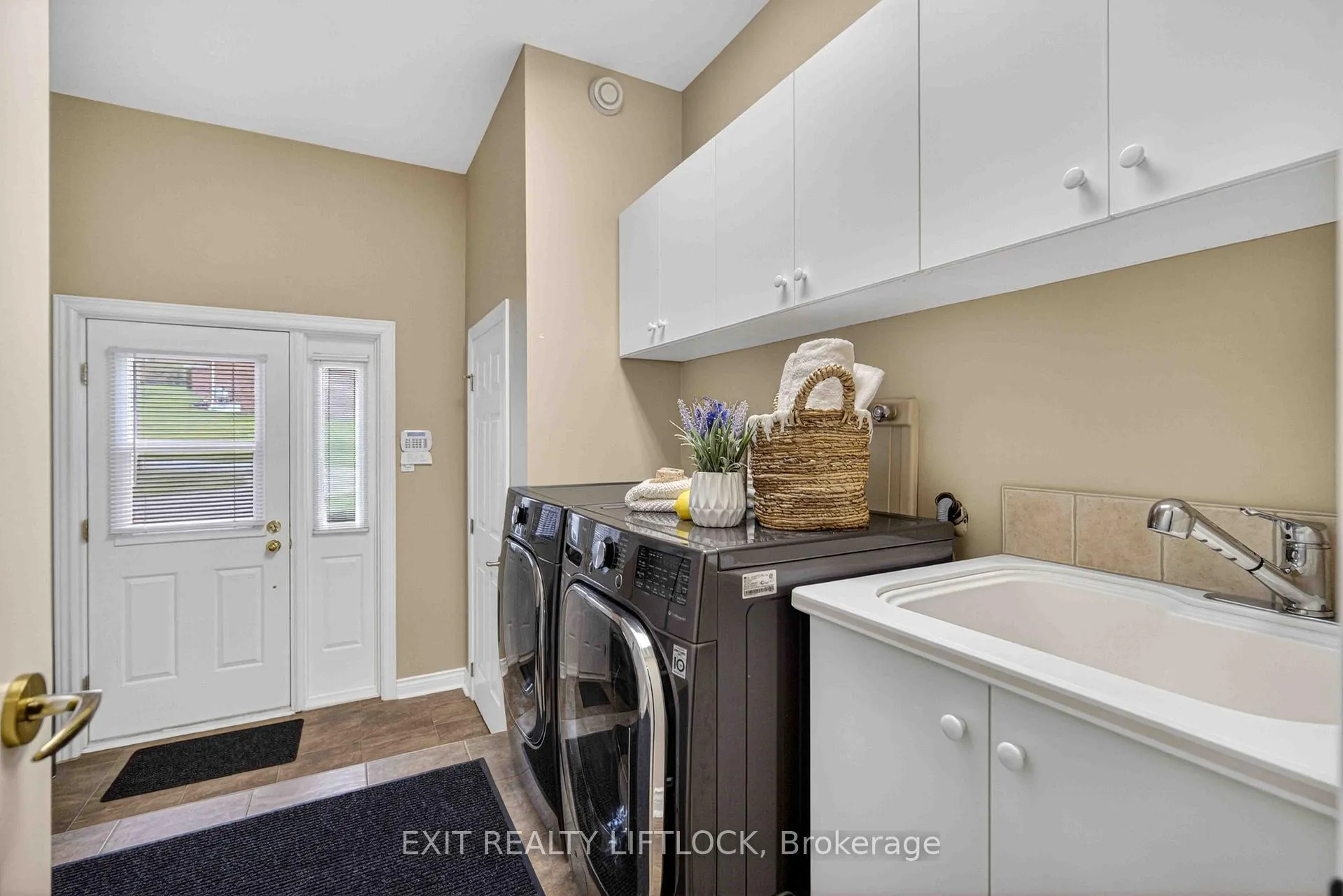 Photo 39 of 2045 Campbell Avenue, Cavan Monaghan, Cavan-Monaghan — HOMEH