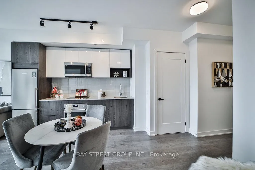 Photo 8 of Unit 1603, 5 Defries Street S, Toronto, Regent Park — HOMEH