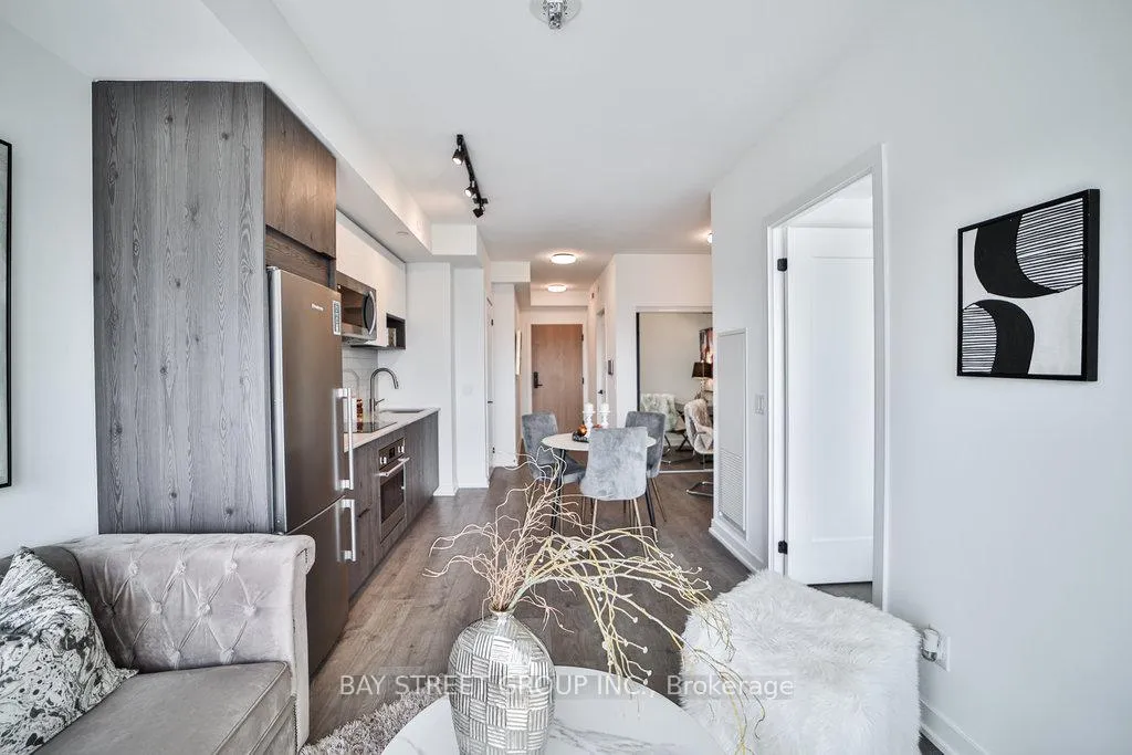 Photo 11 of Unit 1603, 5 Defries Street S, Toronto, Regent Park — HOMEH