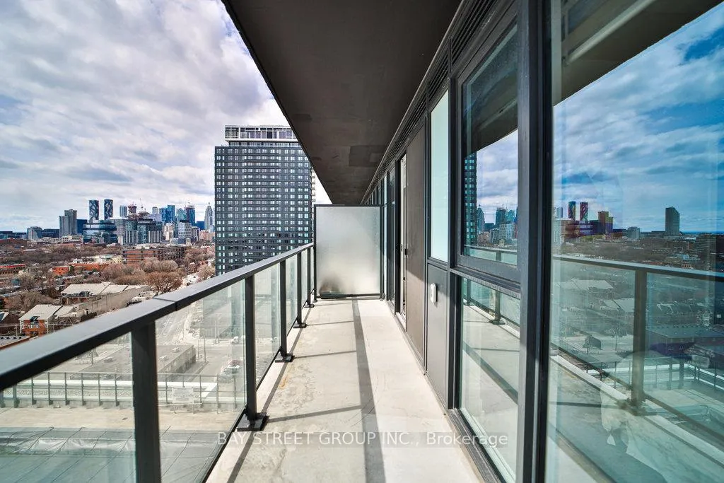 Photo 14 of Unit 1603, 5 Defries Street S, Toronto, Regent Park — HOMEH