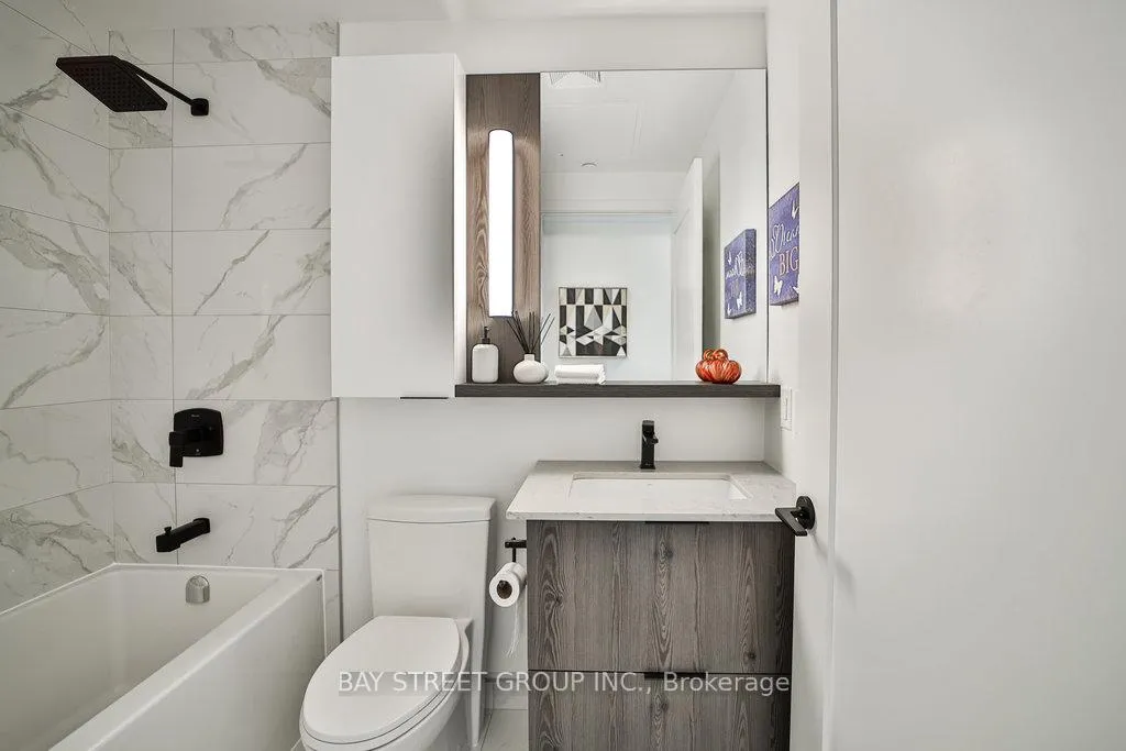 Photo 21 of Unit 1603, 5 Defries Street S, Toronto, Regent Park — HOMEH