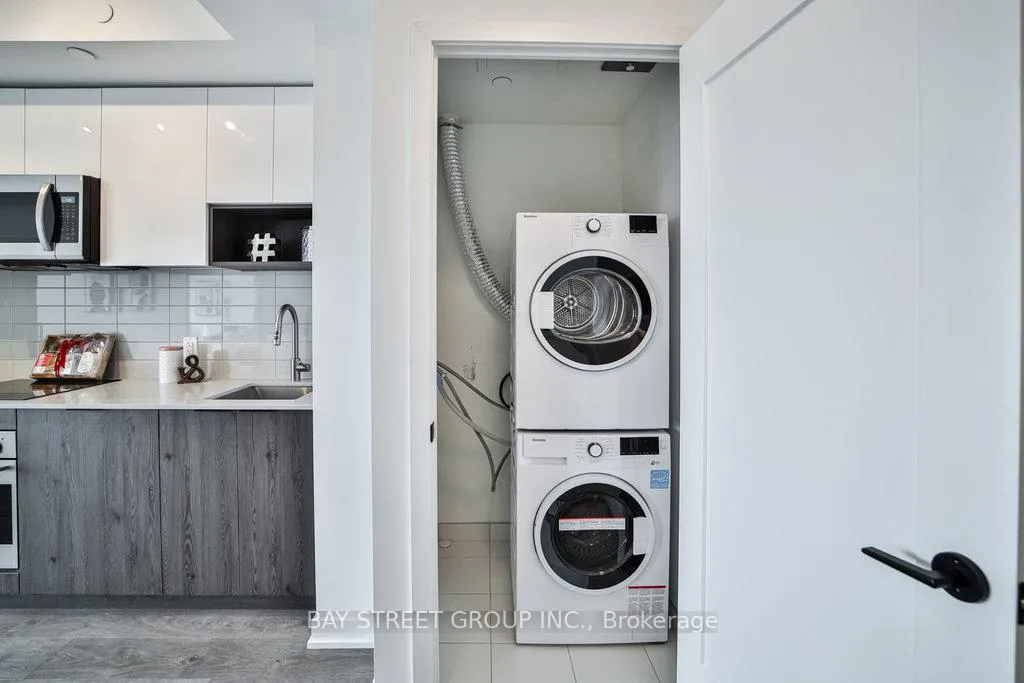 Photo 23 of Unit 1603, 5 Defries Street S, Toronto, Regent Park — HOMEH