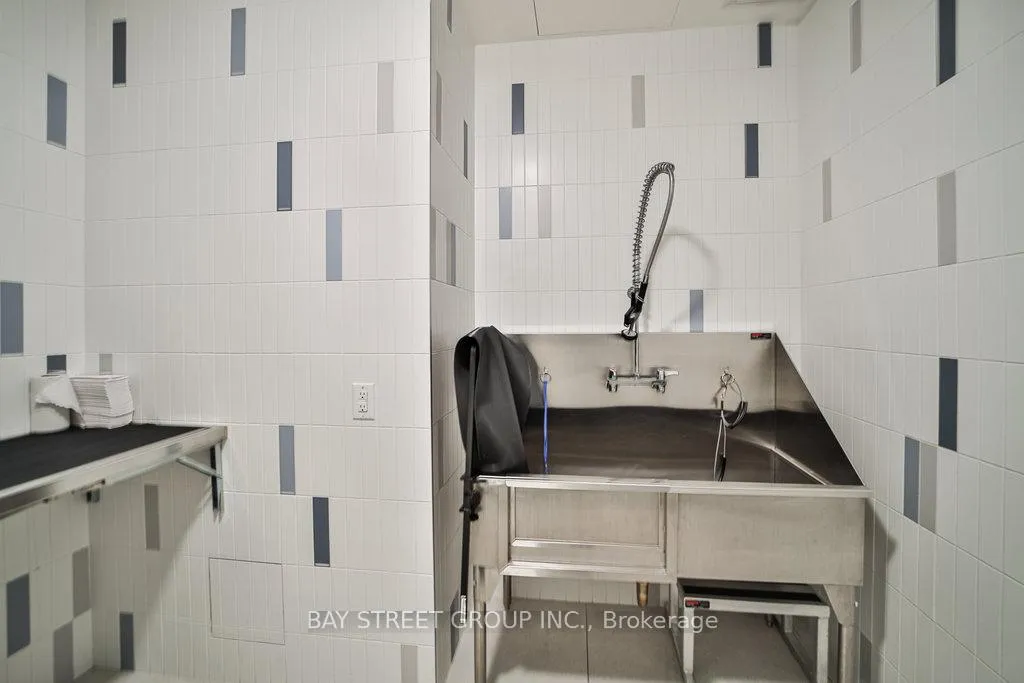 Photo 39 of Unit 1603, 5 Defries Street S, Toronto, Regent Park — HOMEH