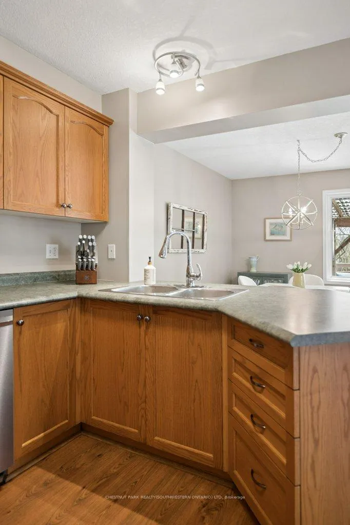 Photo 15 of 76 Stiefelmeyer Crescent, Wilmot — HOMEH