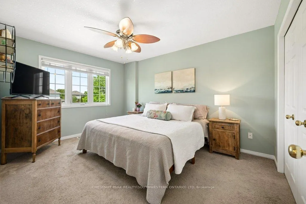 Photo 22 of 76 Stiefelmeyer Crescent, Wilmot — HOMEH