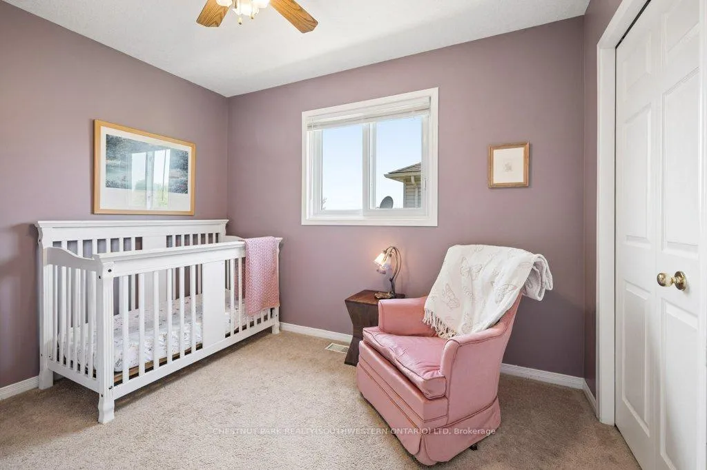 Photo 24 of 76 Stiefelmeyer Crescent, Wilmot — HOMEH