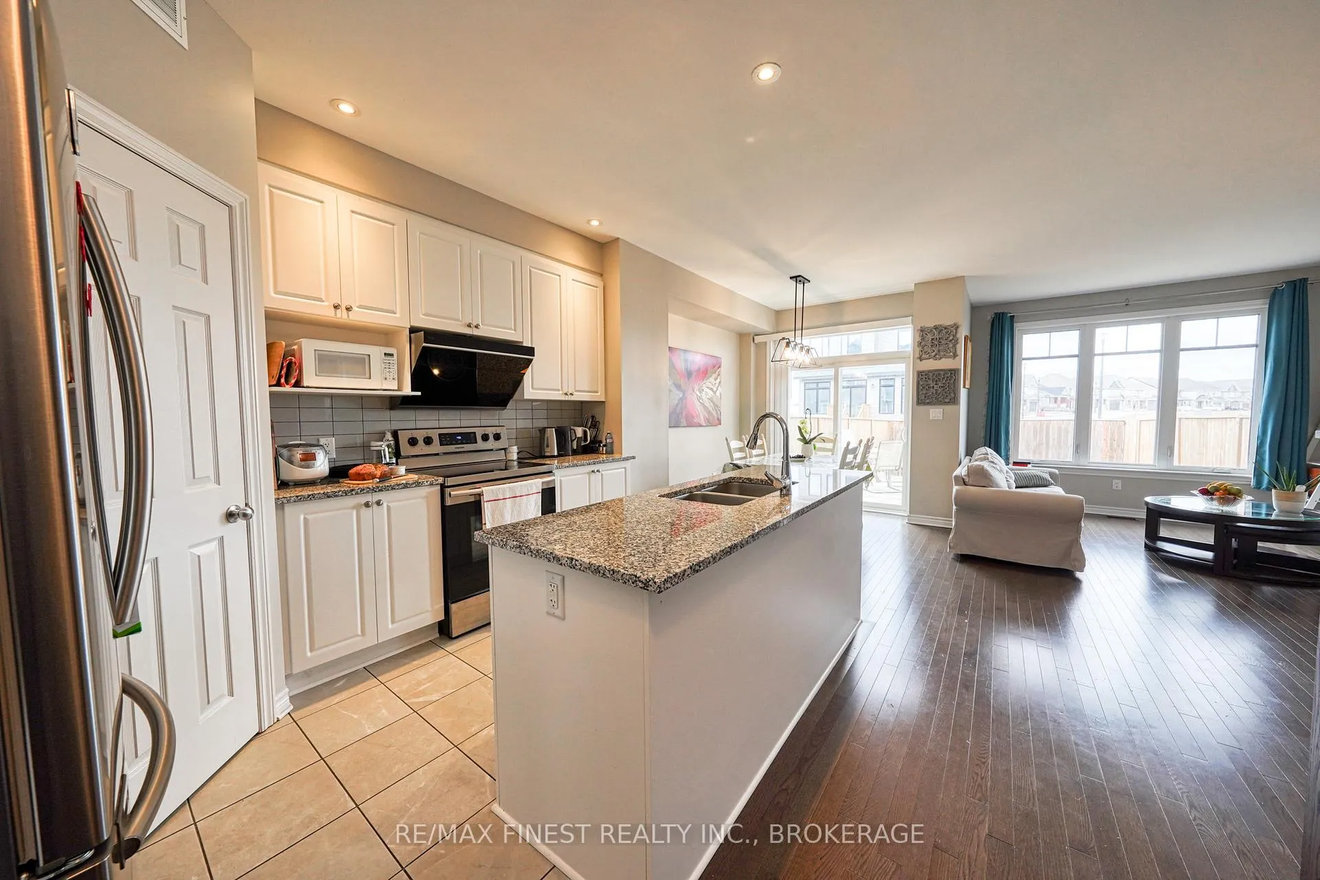 Photo 5 of 1123 Barrow Avenue, Kingston, East Gardiners Rd — HOMEH