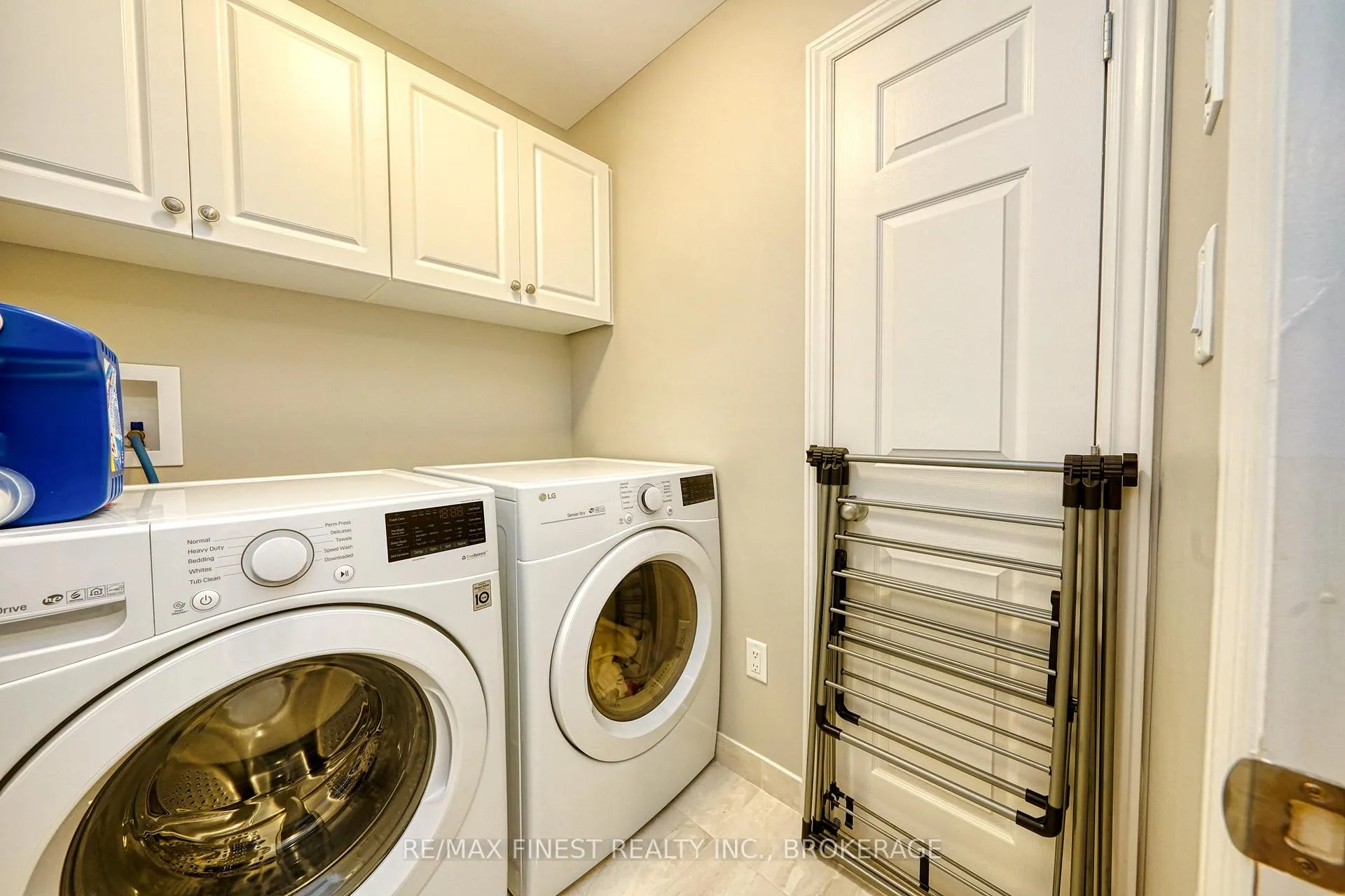 Photo 25 of 1123 Barrow Avenue, Kingston, East Gardiners Rd — HOMEH