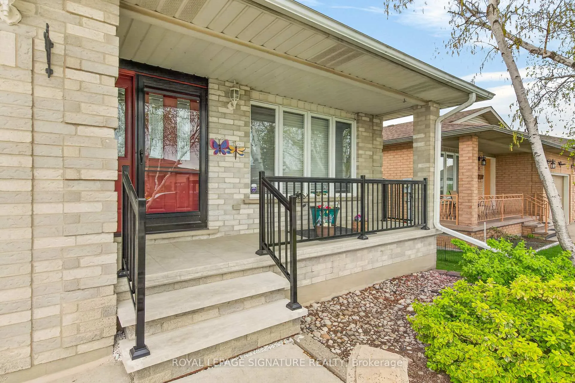 Photo 3 of 14 Presidio Drive, Hamilton, Eleanor — HOMEH