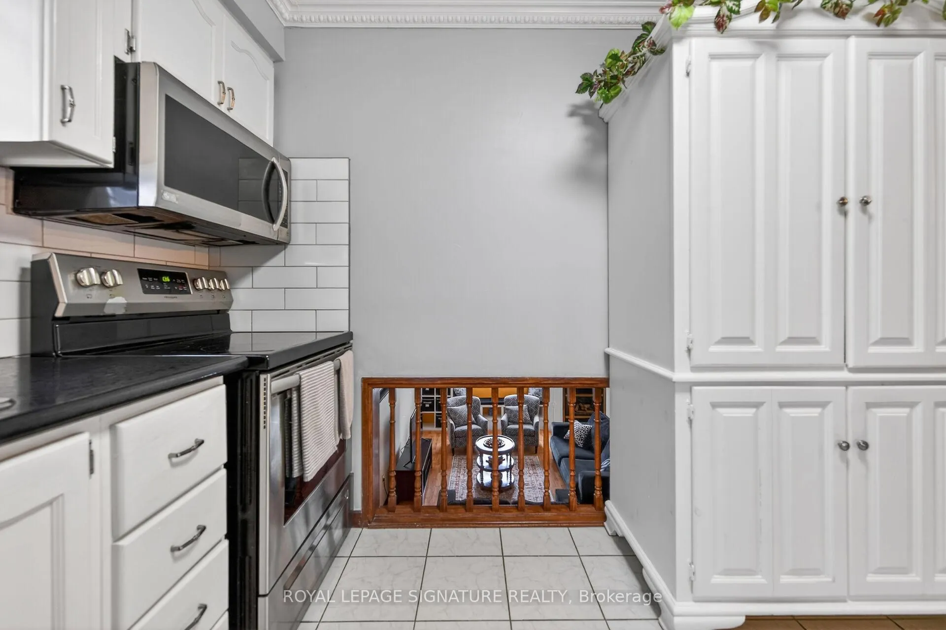 Photo 16 of 14 Presidio Drive, Hamilton, Eleanor — HOMEH