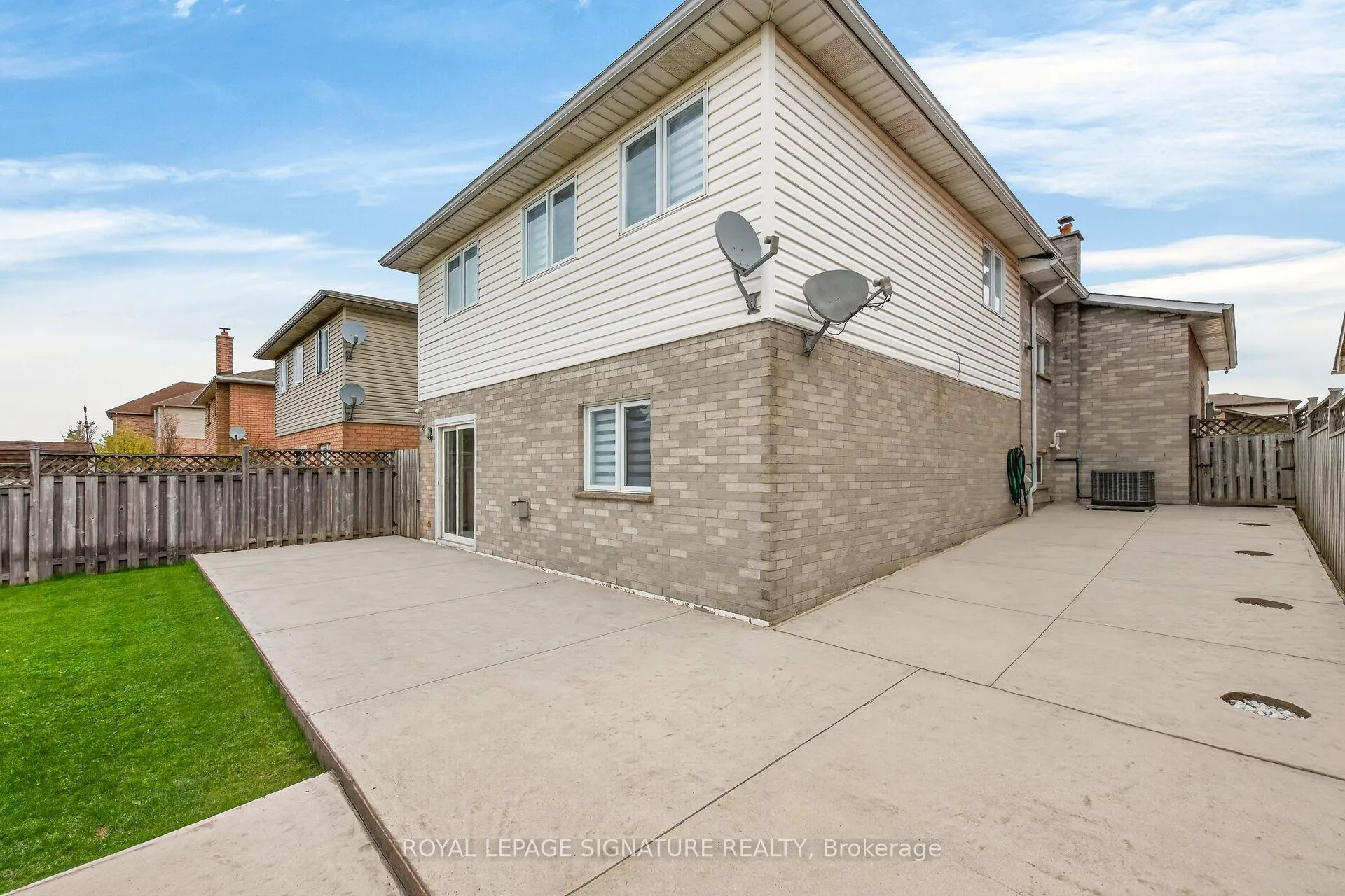 Photo 39 of 14 Presidio Drive, Hamilton, Eleanor — HOMEH