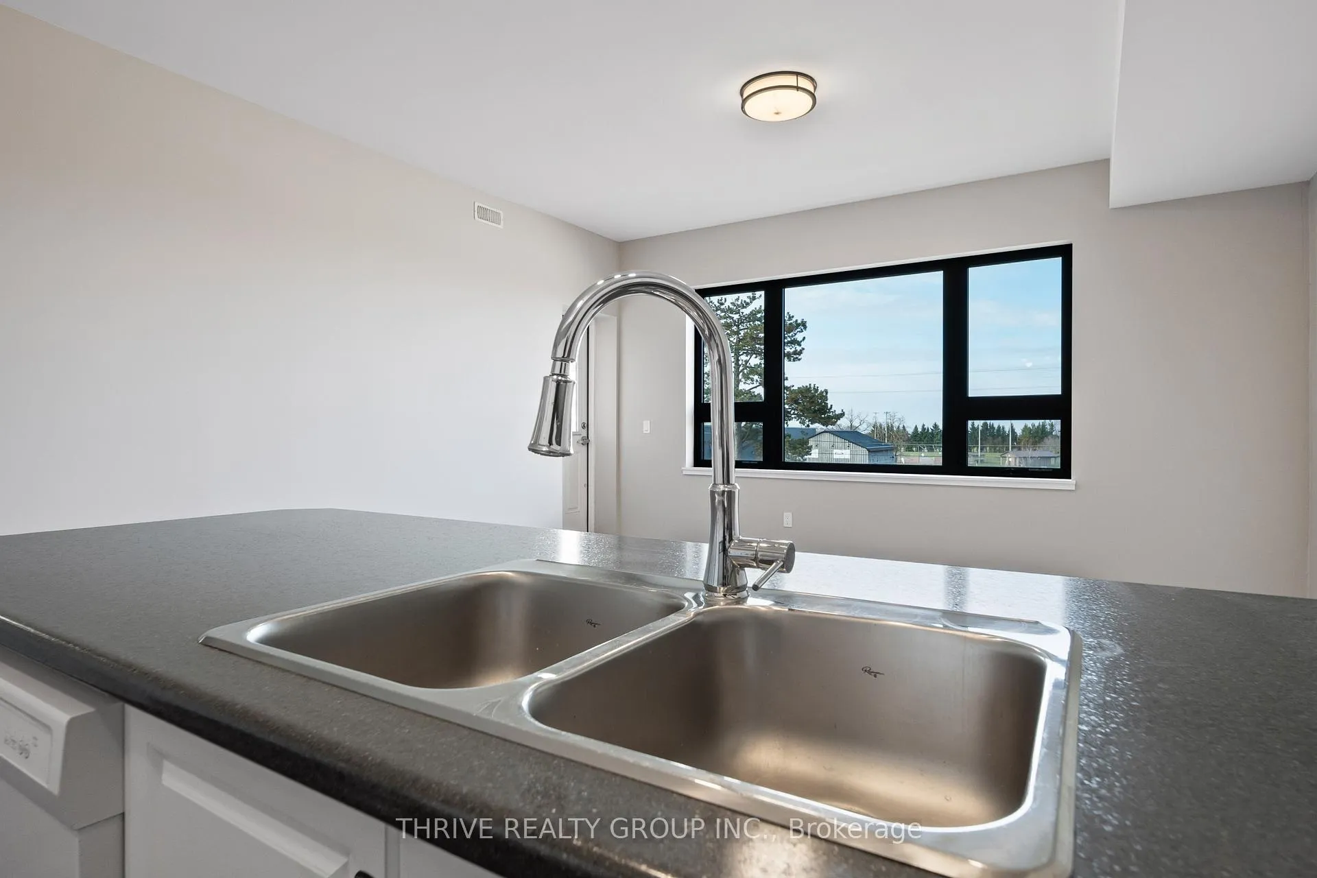 Photo 7 of Unit 306, 263 Butler Street, Lucan Biddulph, Lucan — HOMEH
