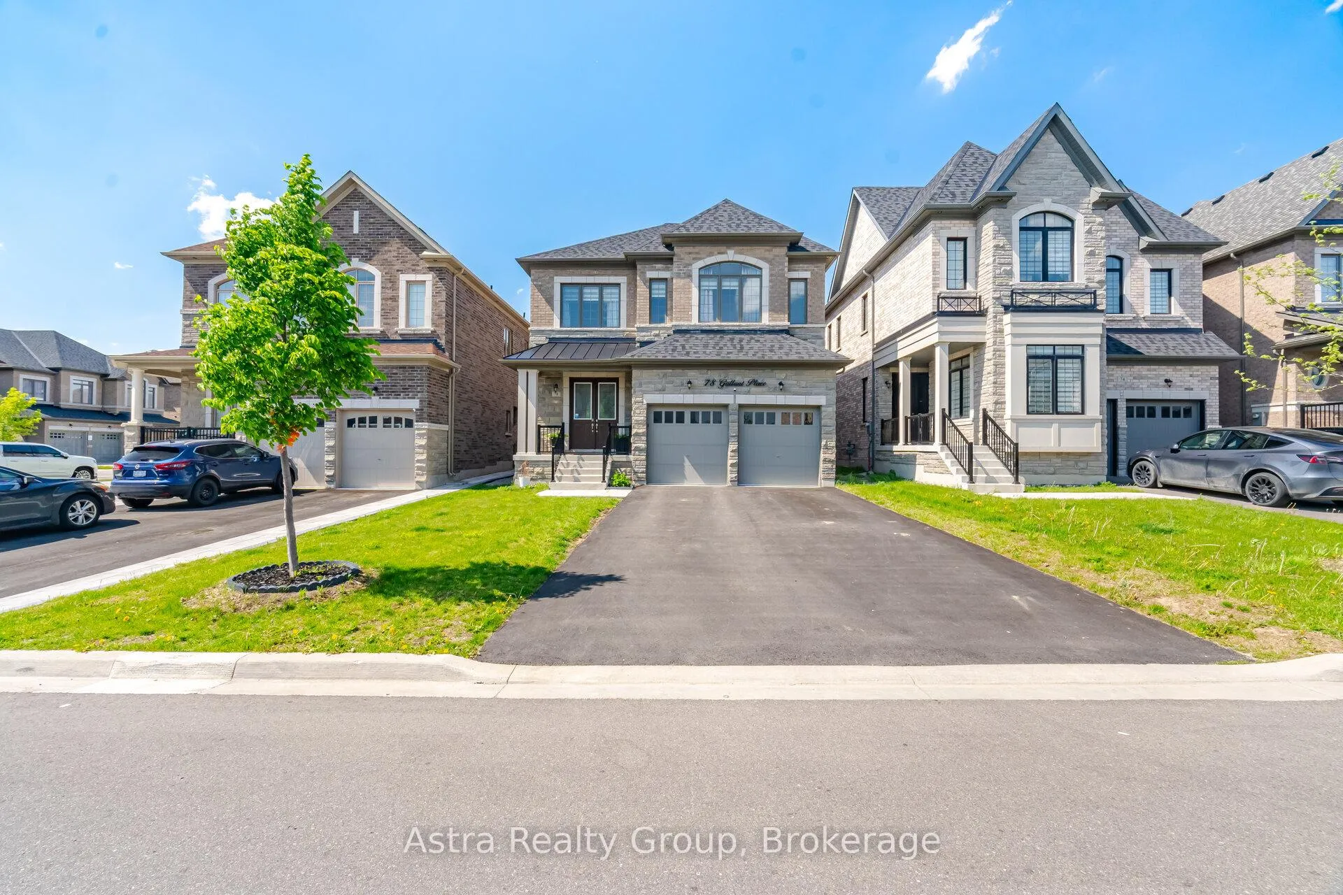 Photo 3 of 78 Gallant Place, Vaughan, Vellore Village — HOMEH