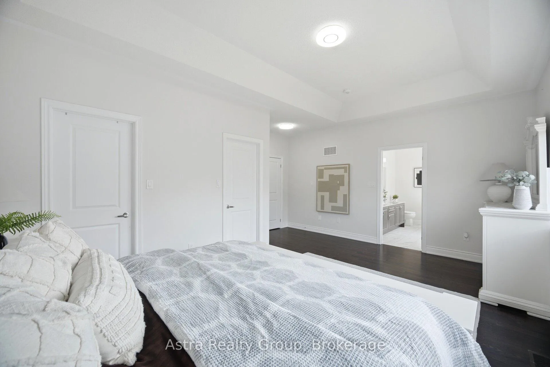 Photo 25 of 78 Gallant Place, Vaughan, Vellore Village — HOMEH
