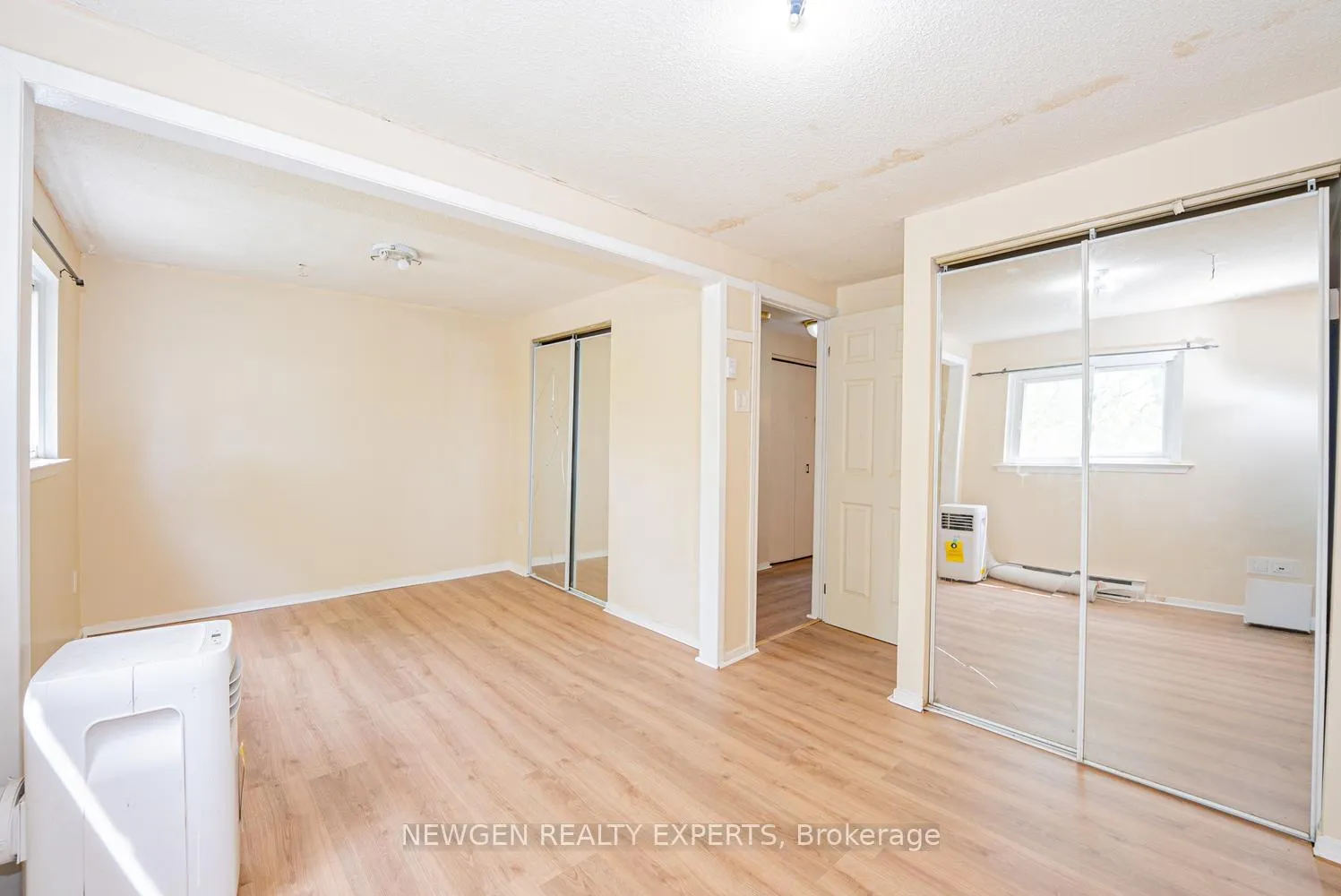 Photo 21 of 27 Briar Path, Brampton, Avondale — HOMEH
