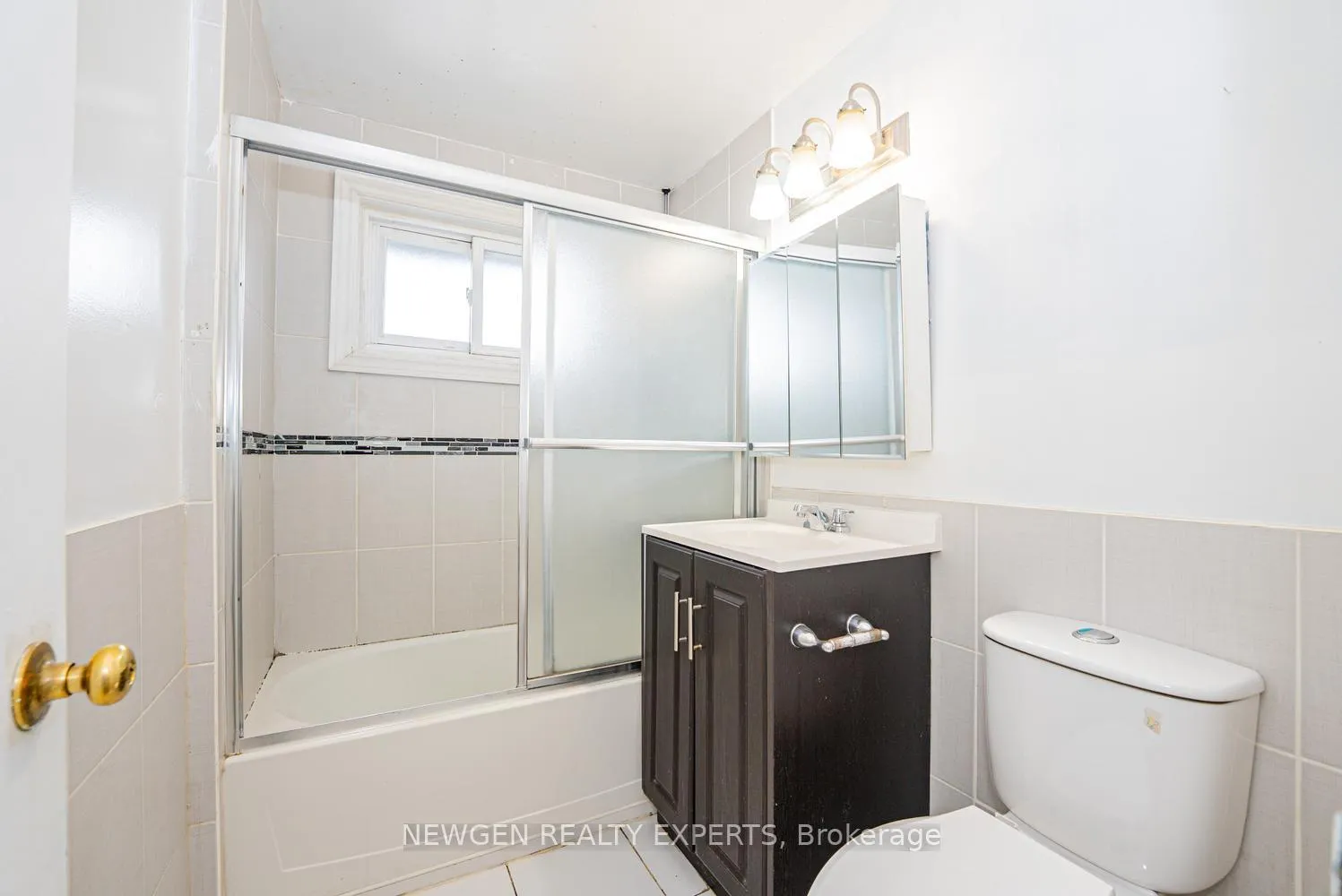 Photo 24 of 27 Briar Path, Brampton, Avondale — HOMEH