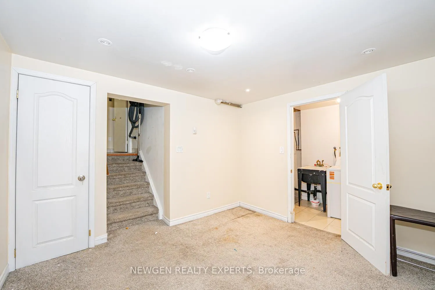 Photo 31 of 27 Briar Path, Brampton, Avondale — HOMEH