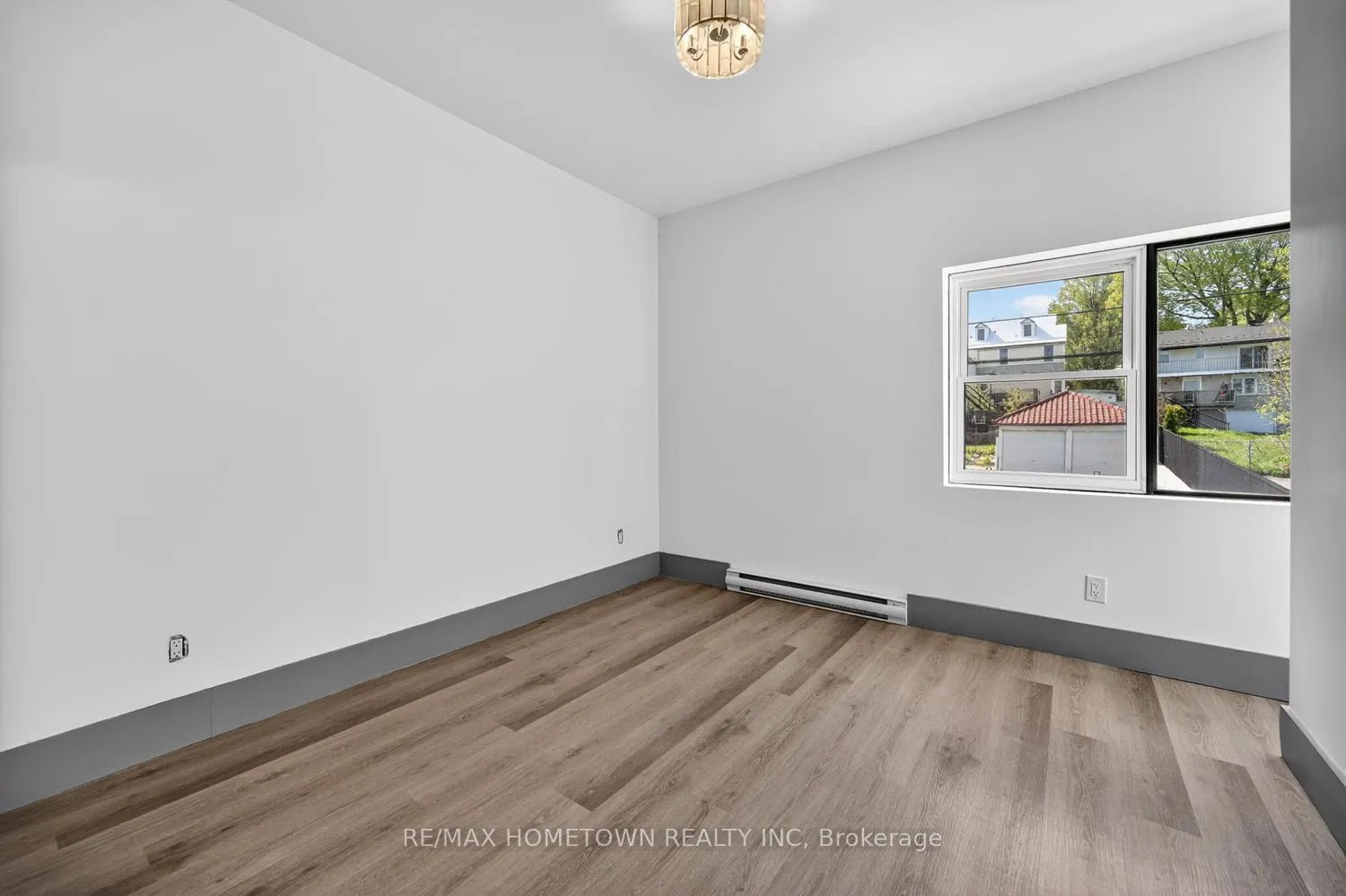 Photo 14 of Unit 203, 48 King Street E, Brockville — HOMEH