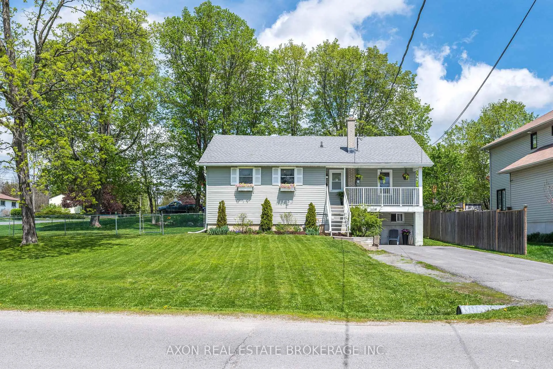 Photo 1 of 1118 Lincoln Drive, Kingston, South of Taylor-Kidd Blvd — HOMEH