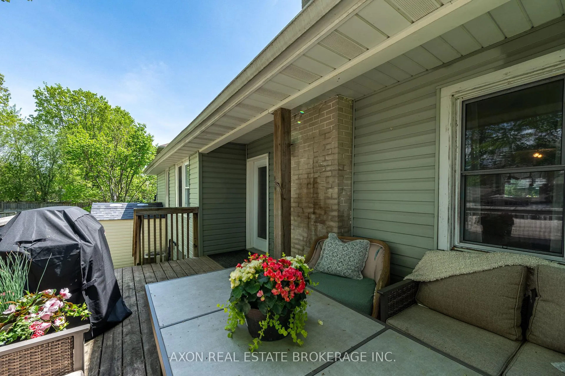 Photo 9 of 1118 Lincoln Drive, Kingston, South of Taylor-Kidd Blvd — HOMEH