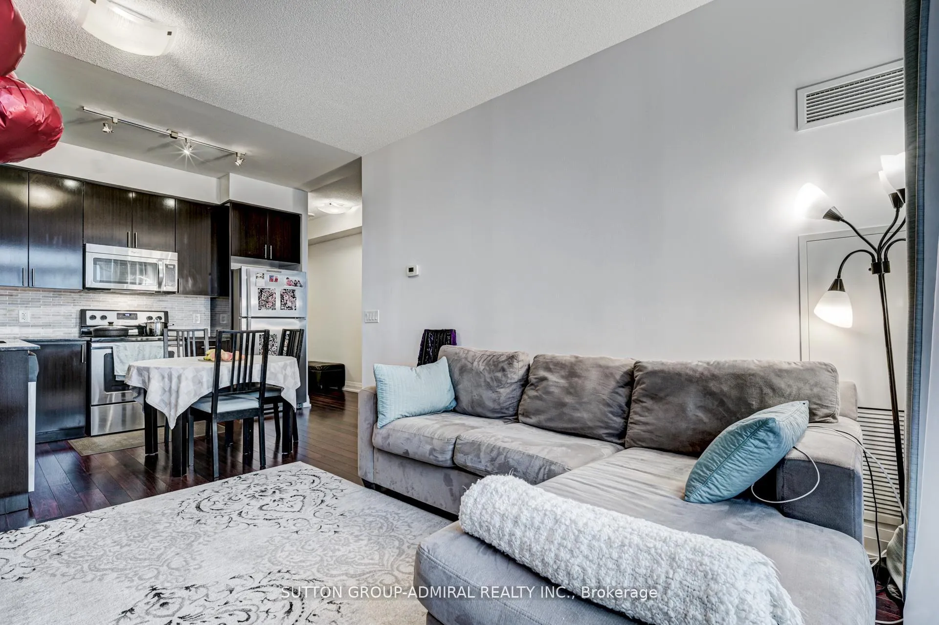 Photo 11 of Unit 512, 75 North Park Road, Vaughan, Beverley Glen — HOMEH