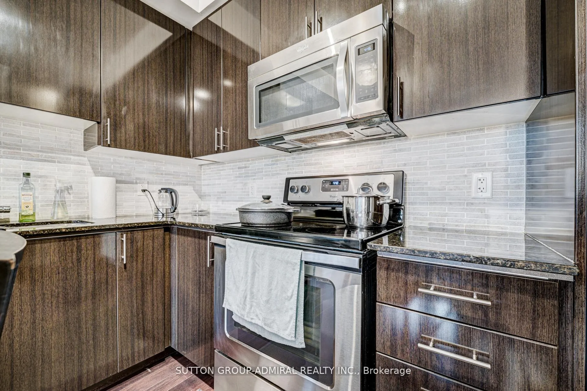 Photo 13 of Unit 512, 75 North Park Road, Vaughan, Beverley Glen — HOMEH
