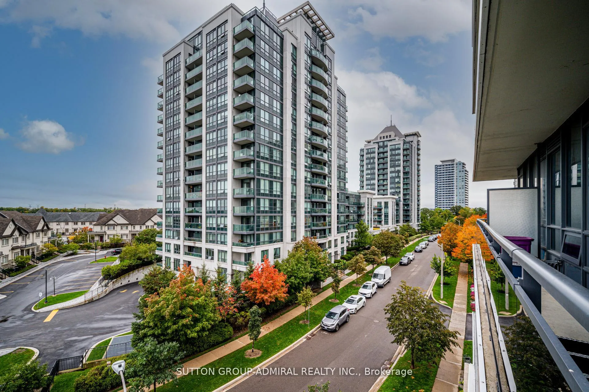 Photo 23 of Unit 512, 75 North Park Road, Vaughan, Beverley Glen — HOMEH