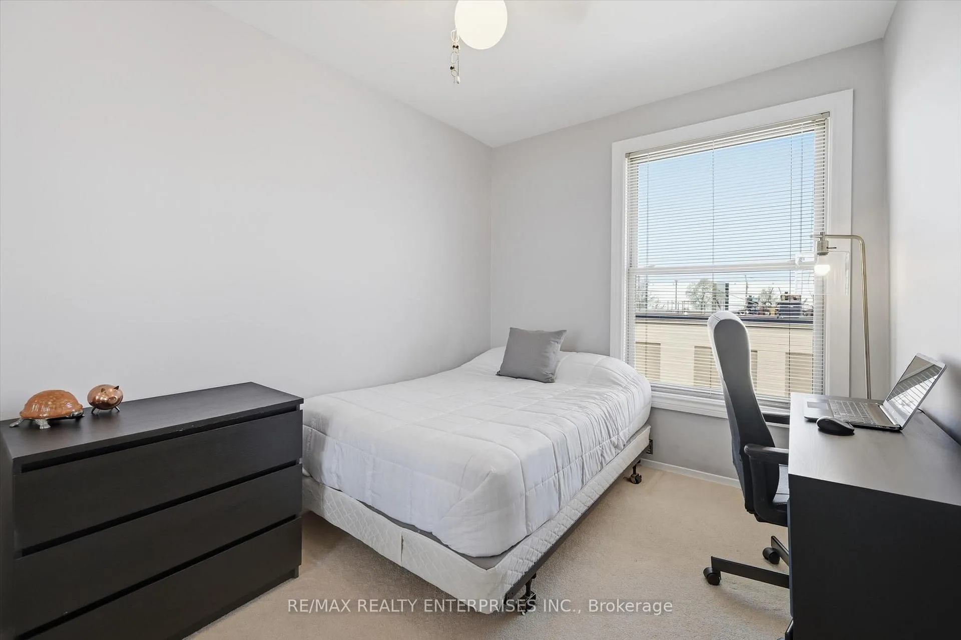Photo 12 of 44 Burton Street, Hamilton, Industrial Sector — HOMEH
