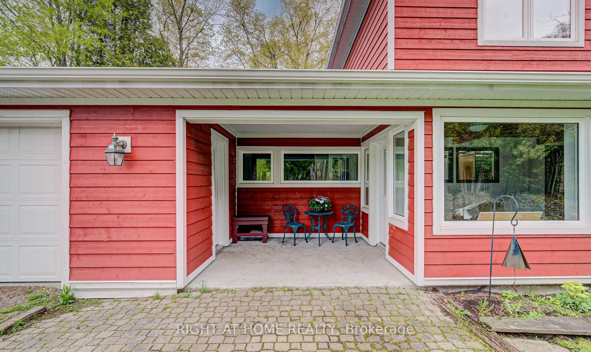 Photo 4 of 536 11th Con Road E, Hamilton, Rural Flamborough — HOMEH