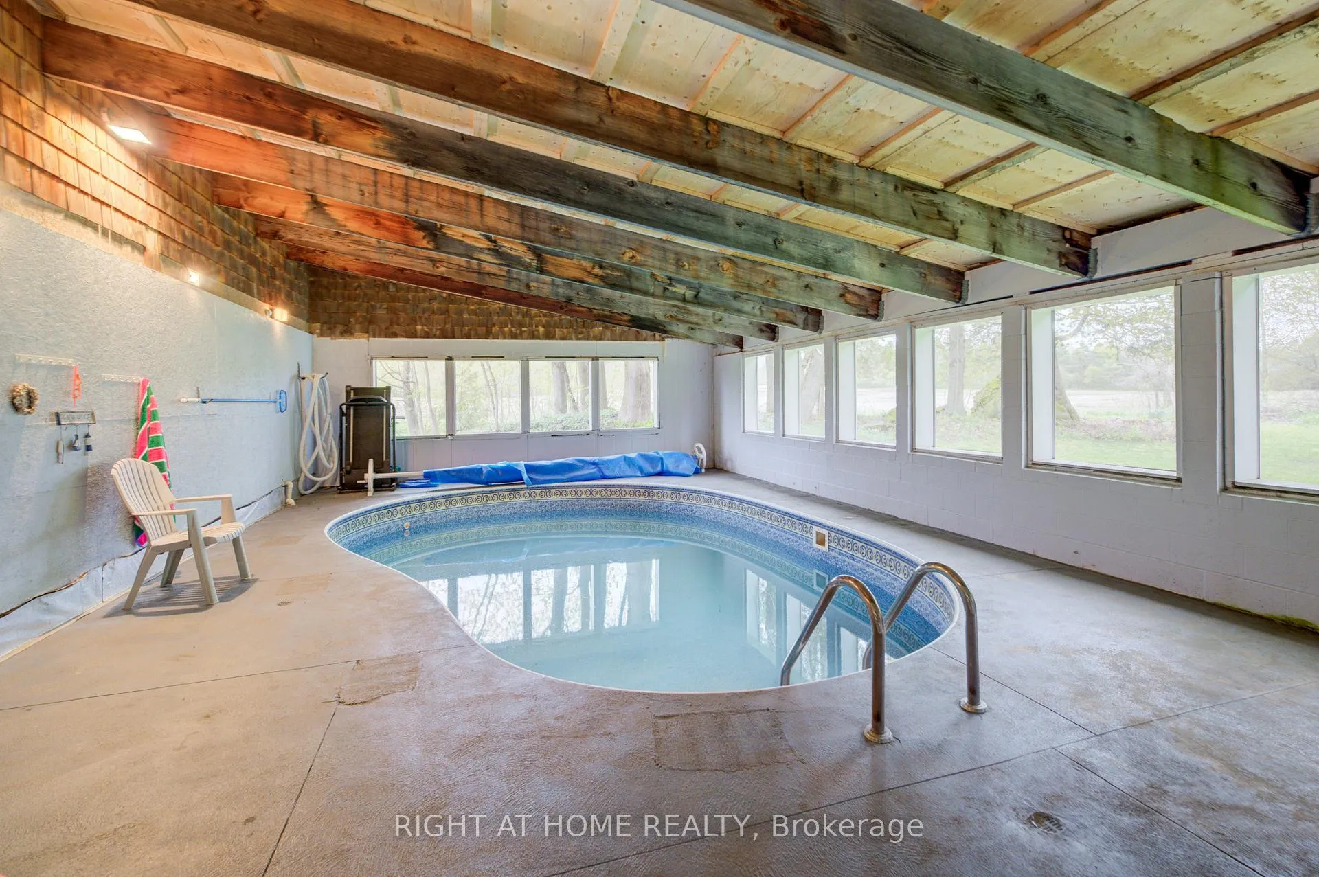 Photo 27 of 536 11th Con Road E, Hamilton, Rural Flamborough — HOMEH
