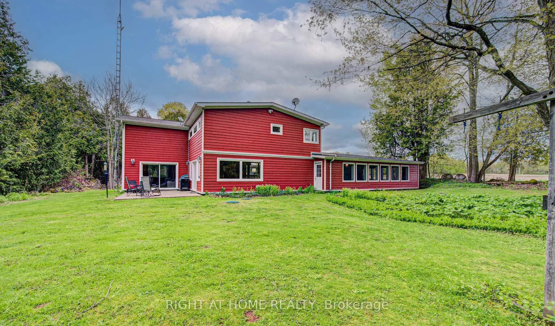 Photo 43 of 536 11th Con Road E, Hamilton, Rural Flamborough — HOMEH