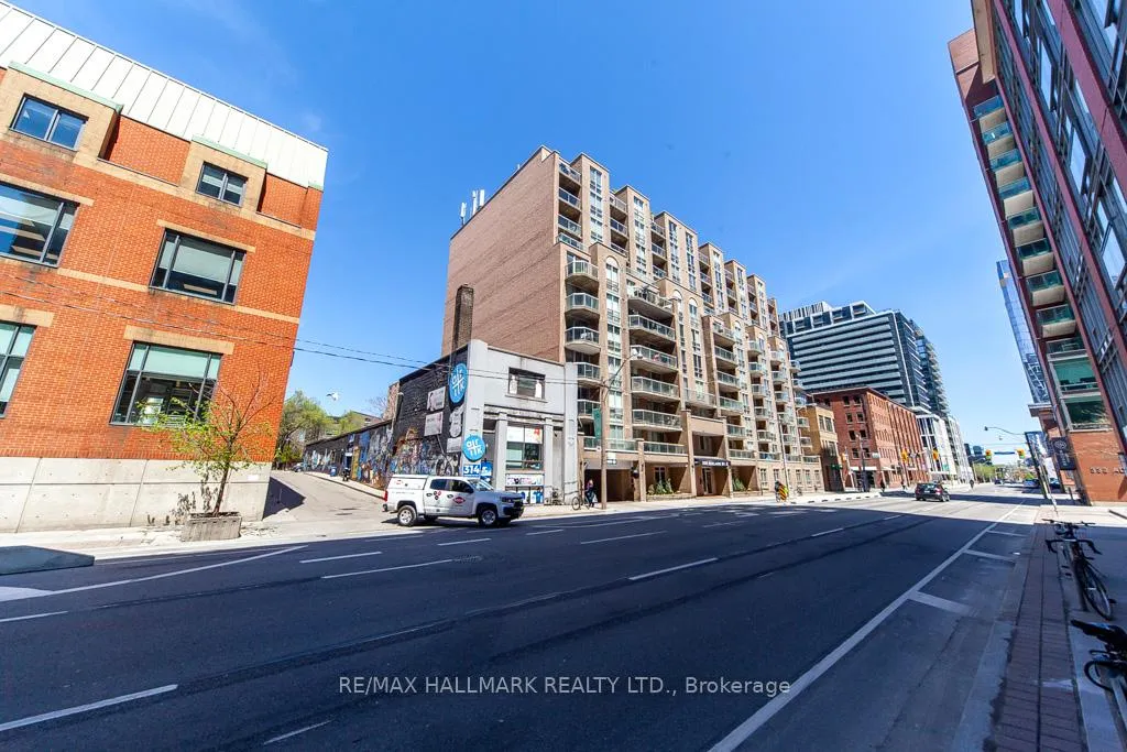 Photo 3 of Unit 1103, 330 Adelaide Street E, Toronto, Moss Park — HOMEH