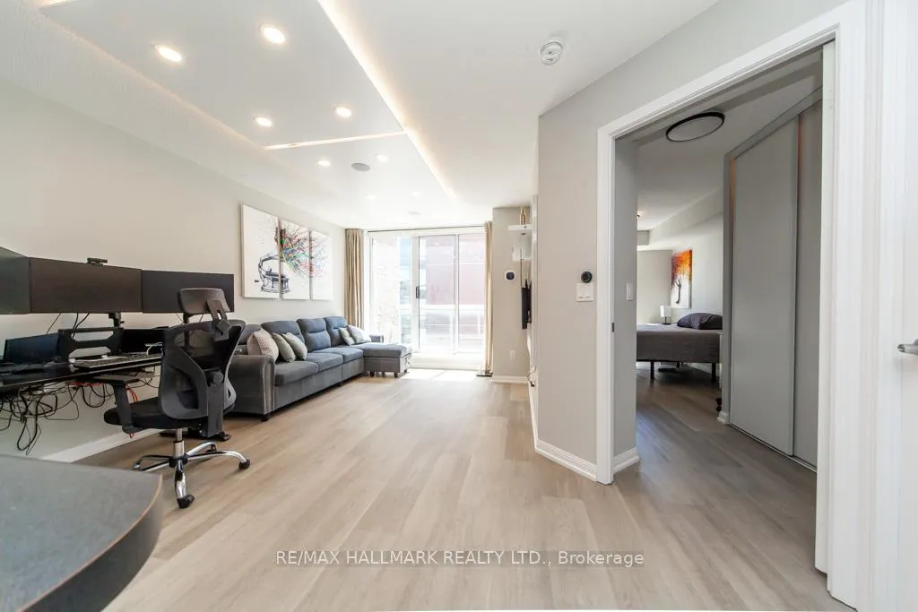 Photo 9 of Unit 1103, 330 Adelaide Street E, Toronto, Moss Park — HOMEH