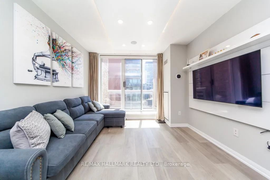 Photo 12 of Unit 1103, 330 Adelaide Street E, Toronto, Moss Park — HOMEH