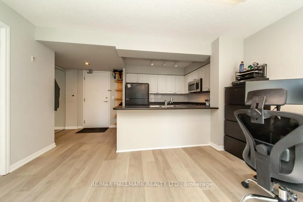 Photo 16 of Unit 1103, 330 Adelaide Street E, Toronto, Moss Park — HOMEH