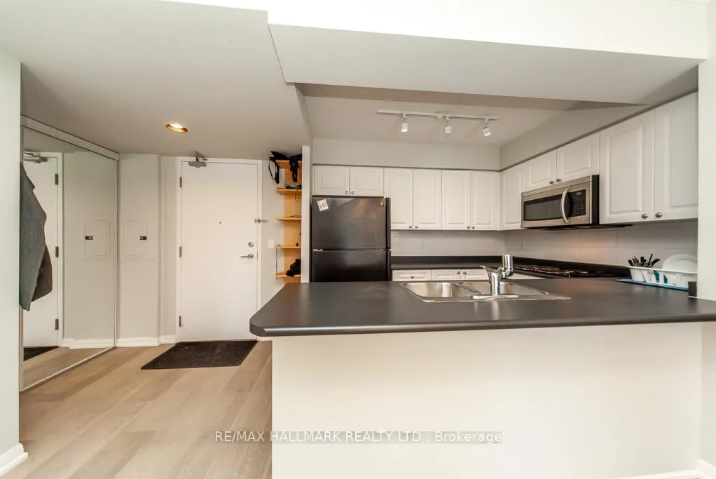 Photo 18 of Unit 1103, 330 Adelaide Street E, Toronto, Moss Park — HOMEH