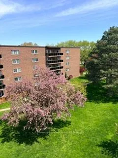 Photo 3 of Unit 507, 196 Scott Street, St. Catharines, Fairview — HOMEH