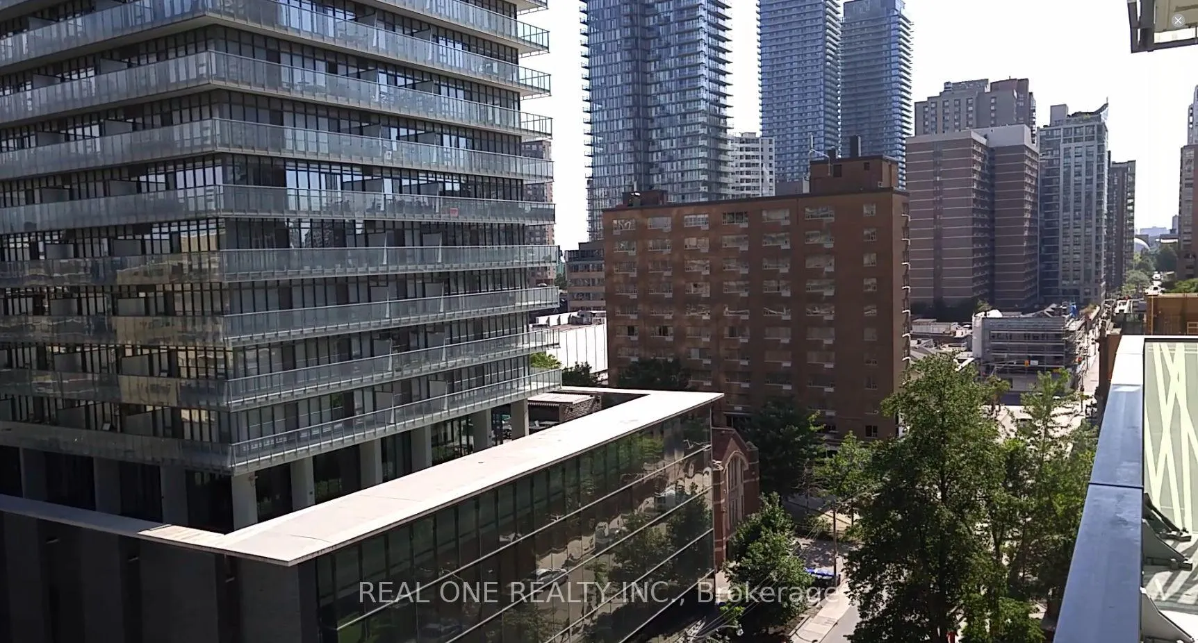 Photo 2 of Unit 803, 42 Charles Street E, Toronto, Church-Yonge Corridor — HOMEH