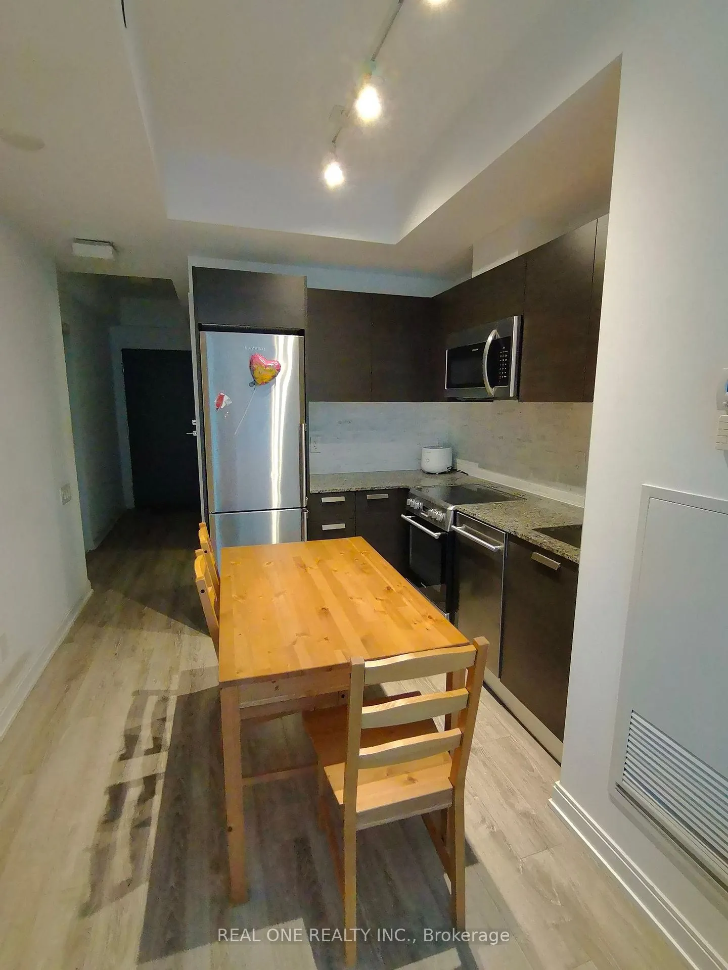 Photo 4 of Unit 803, 42 Charles Street E, Toronto, Church-Yonge Corridor — HOMEH