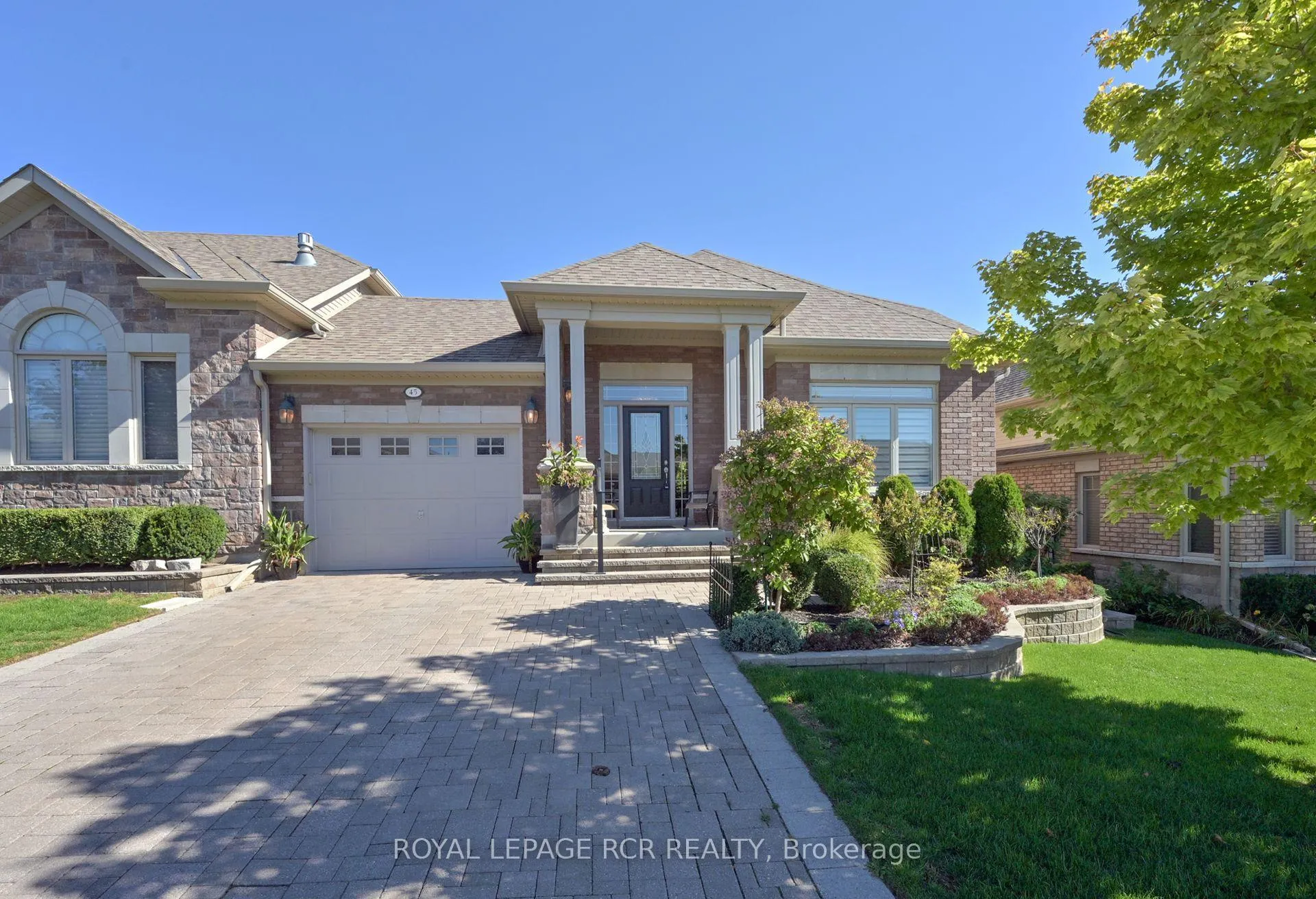 Photo 2 of 45 Hillcrest Drive, New Tecumseth, Alliston — HOMEH