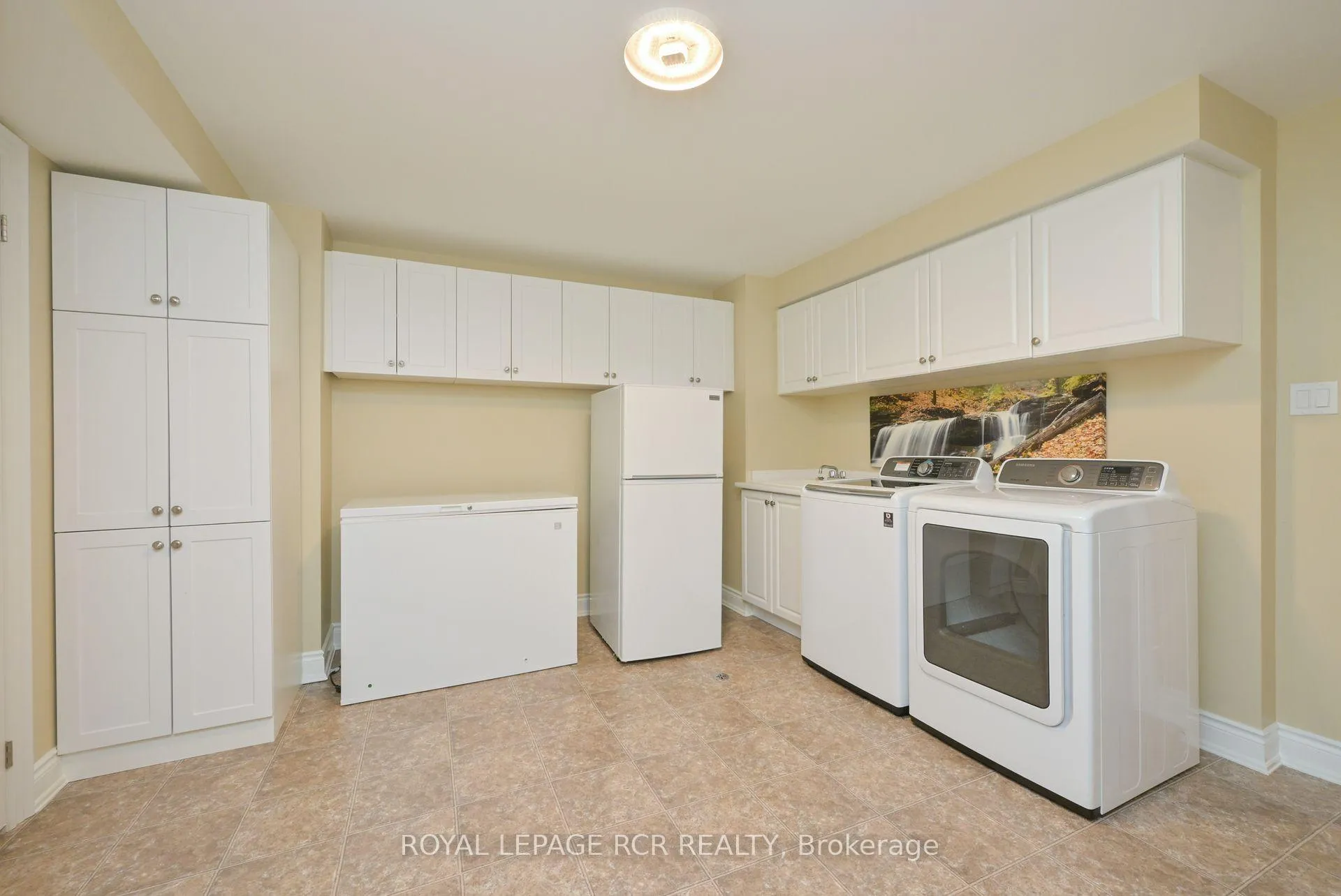 Photo 28 of 45 Hillcrest Drive, New Tecumseth, Alliston — HOMEH