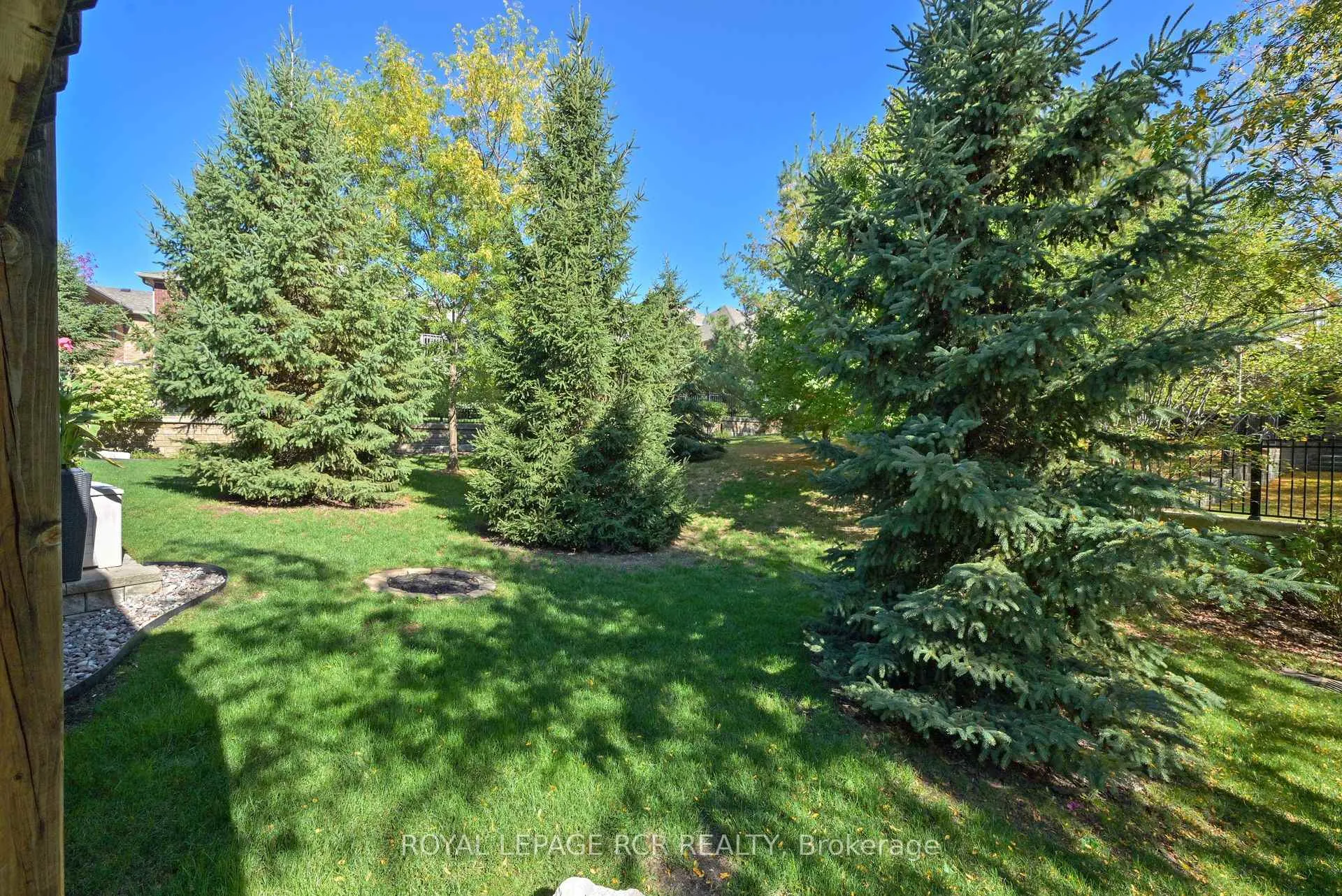 Photo 32 of 45 Hillcrest Drive, New Tecumseth, Alliston — HOMEH