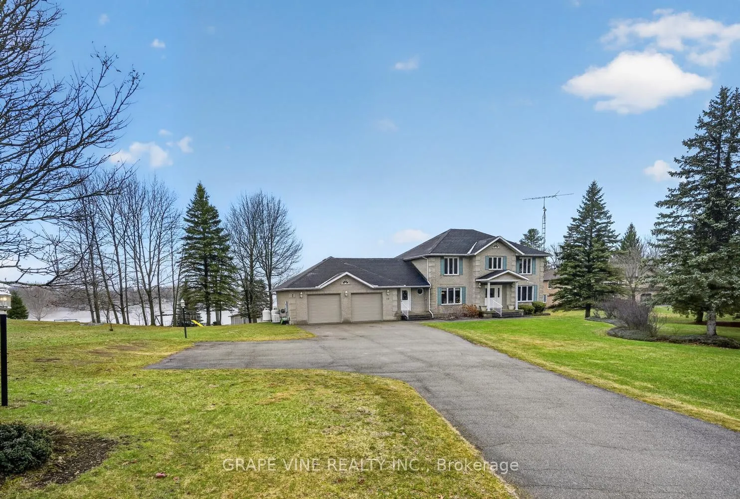 Photo 4 of 30 R14, RR#1 Road, Rideau Lakes, Rideau Lakes (South Elmsley) Twp — HOMEH