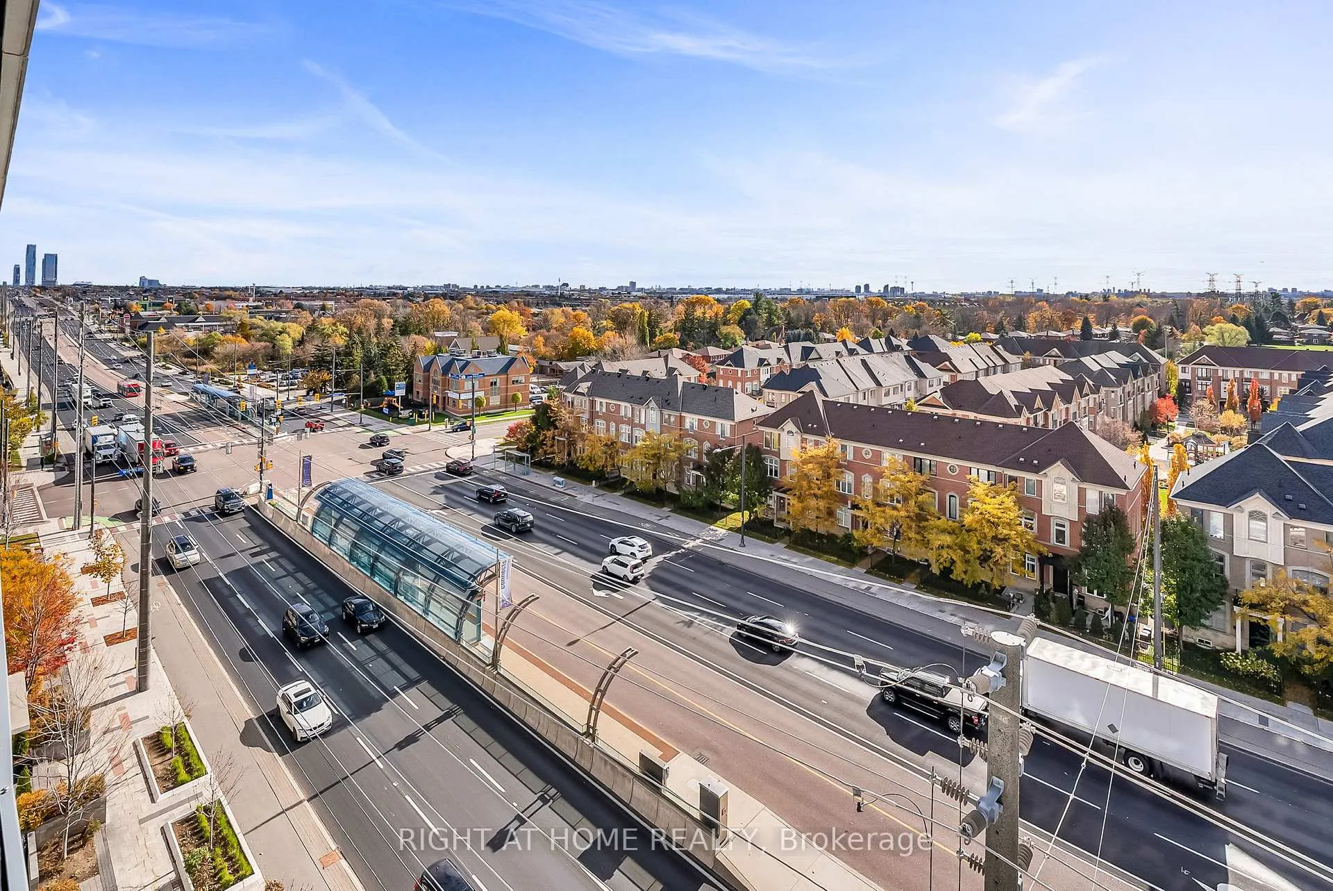 Photo 30 of Unit 810, 4800 Highway 7, Vaughan, East Woodbridge — HOMEH